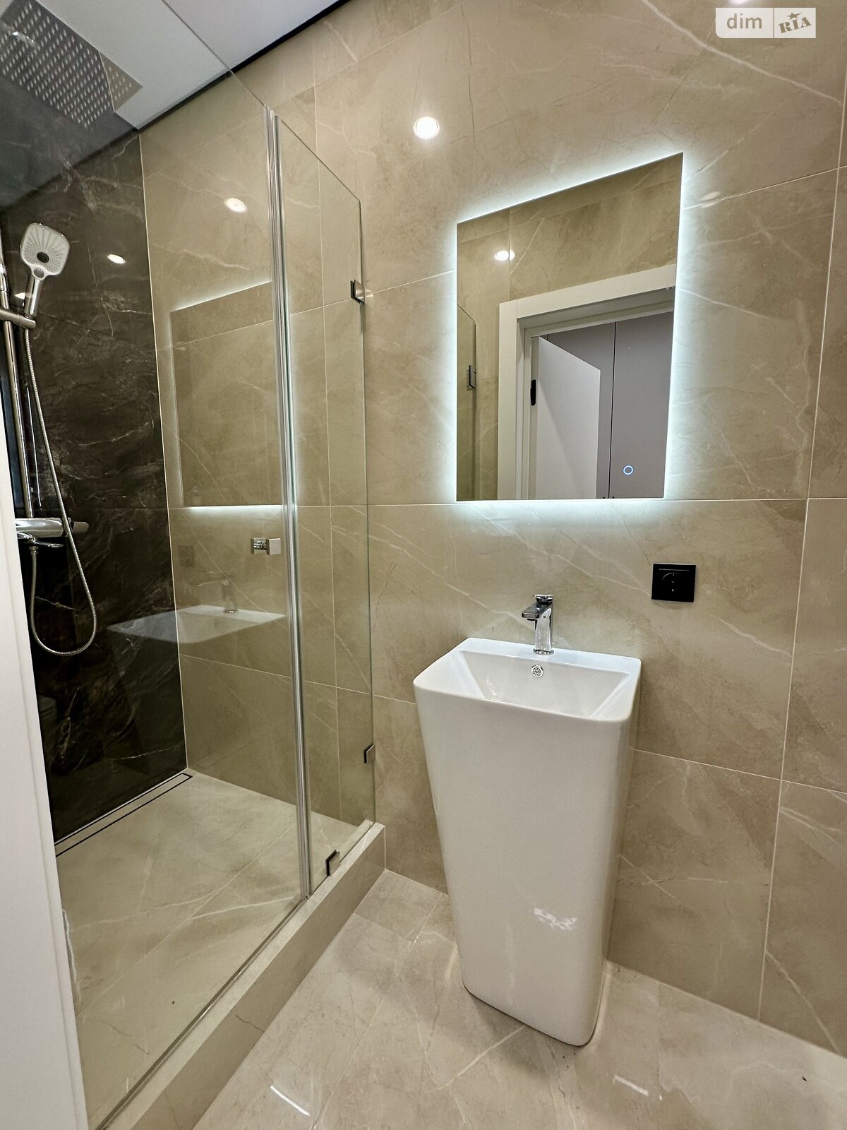 двоповерховий таунхаус, 120 кв. м, цегла. Продаж у Байківці фото 1