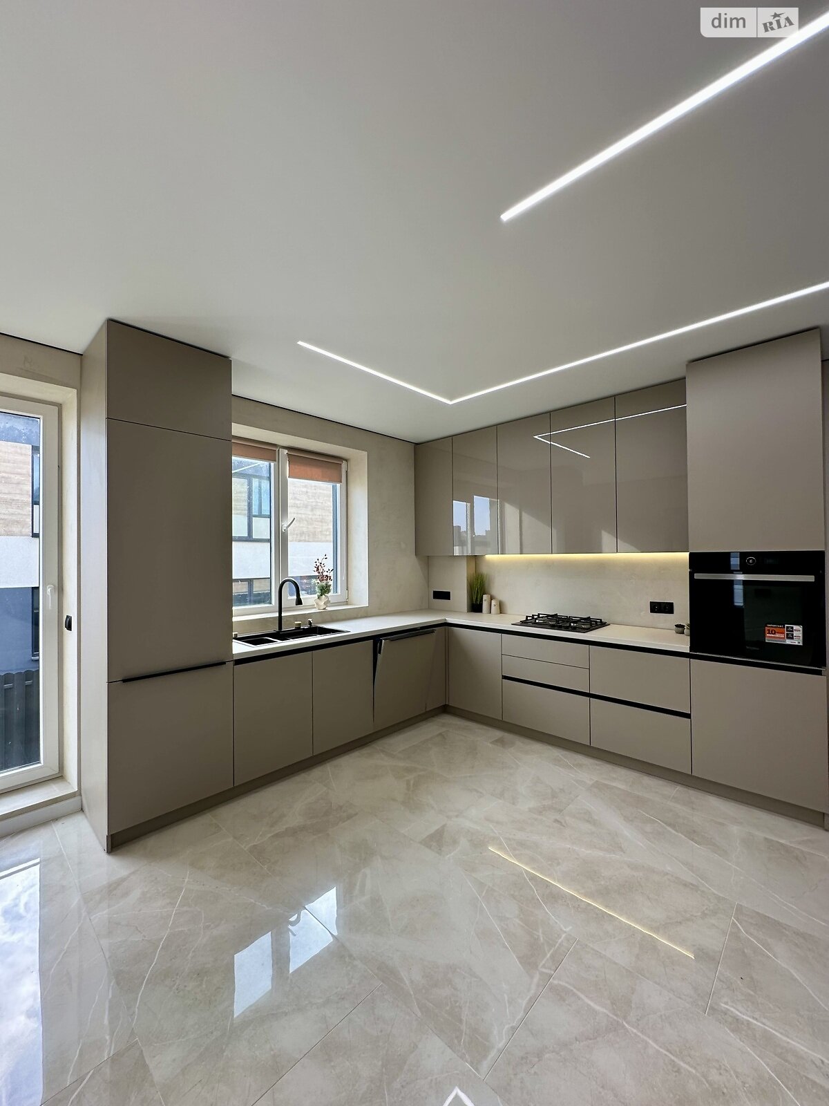 двоповерховий таунхаус, 120 кв. м, цегла. Продаж у Байківці фото 1