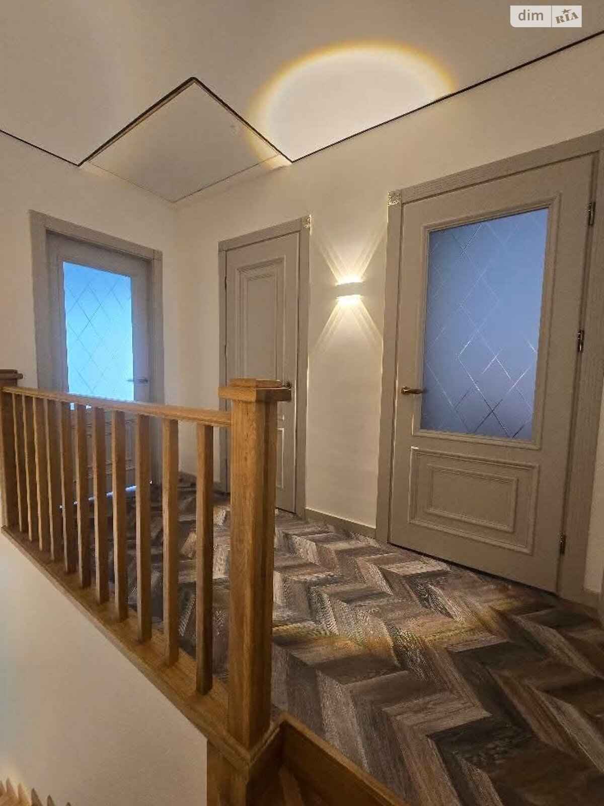двухэтажный таунхаус, 120 кв. м, кирпич. Продажа в Байковцах фото 1 двухэтажный таунхаус, 120 кв. м, кирпич. Продажа в Байковцах фото 1