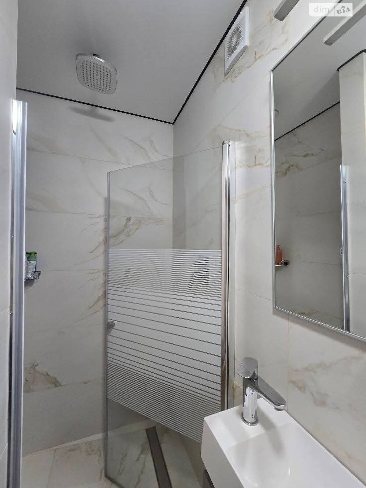 двухэтажный таунхаус, 120 кв. м, кирпич. Продажа в Байковцах фото 1 двухэтажный таунхаус, 120 кв. м, кирпич. Продажа в Байковцах фото 1
