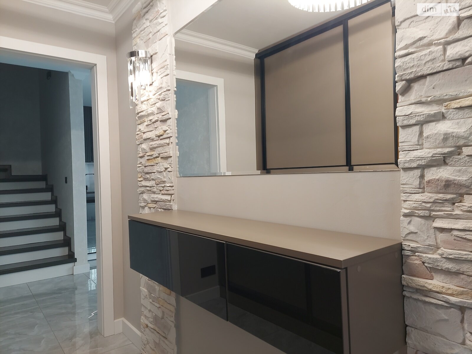 двоповерховий таунхаус, 86 кв. м, цегла. Продаж у Байківці фото 1 двоповерховий таунхаус, 86 кв. м, цегла. Продаж у Байківці фото 1