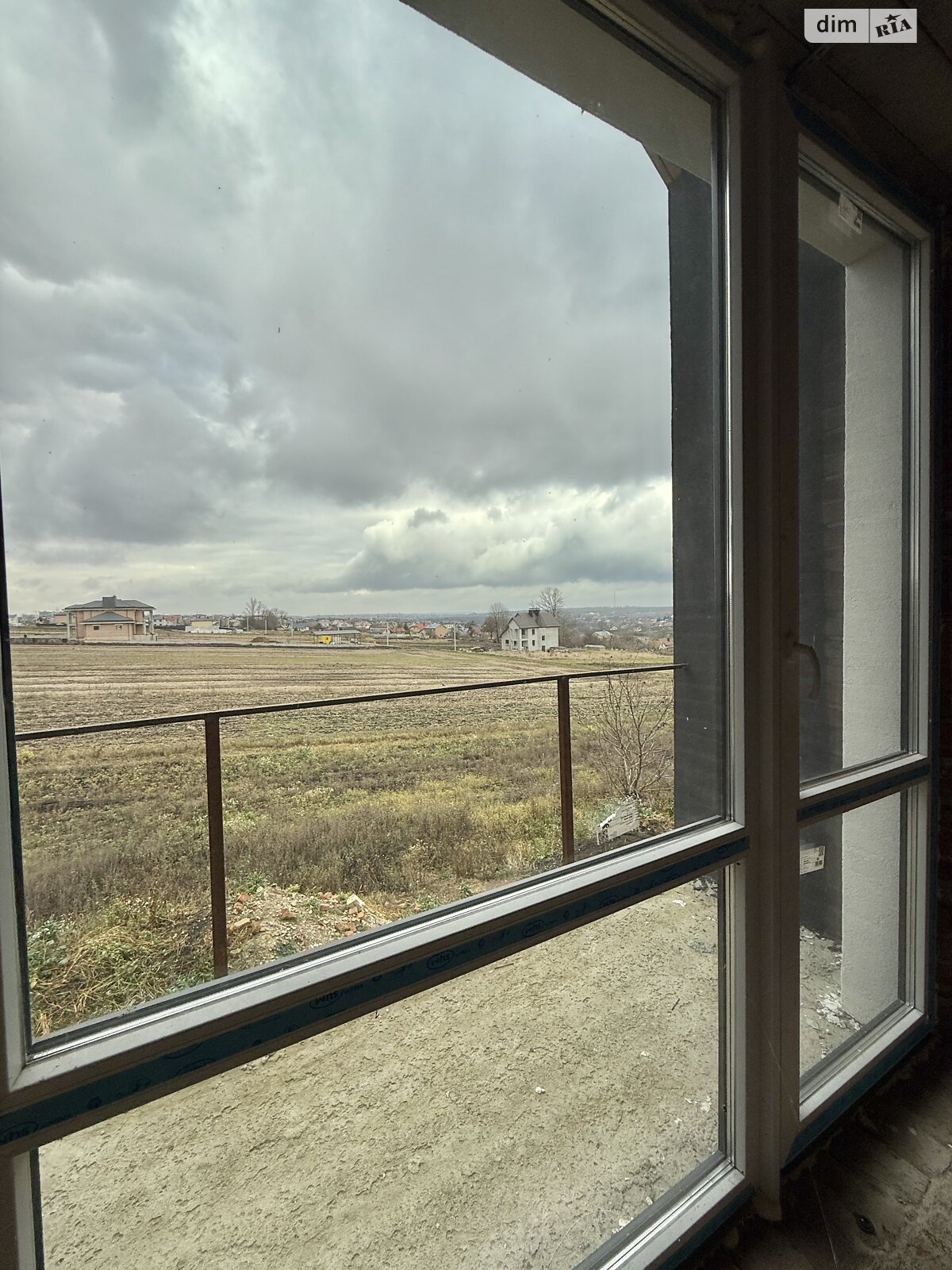 триповерховий таунхаус, 155 кв. м, цегла. Продаж у Байківці фото 1