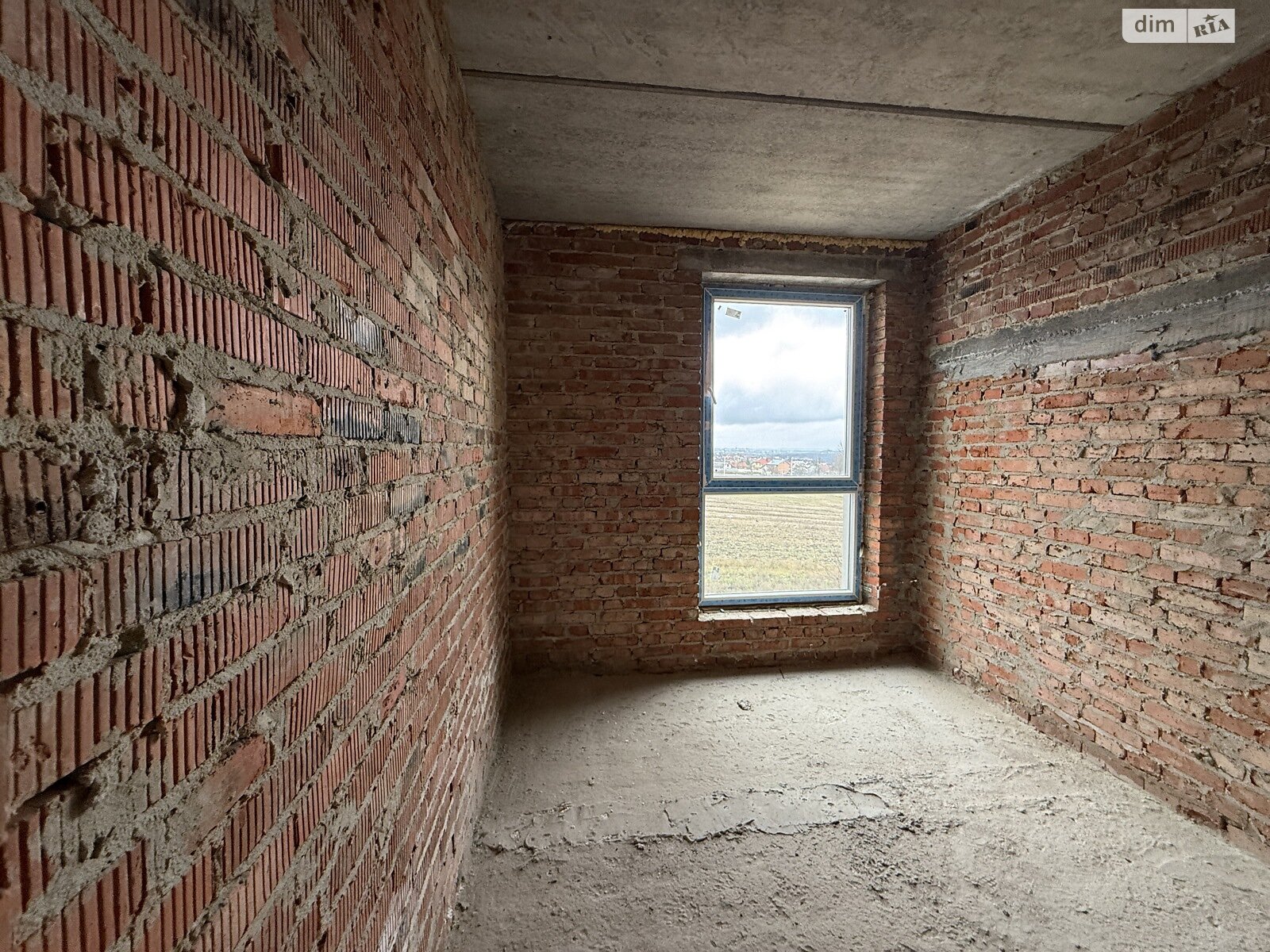 триповерховий таунхаус, 155 кв. м, цегла. Продаж у Байківці фото 1