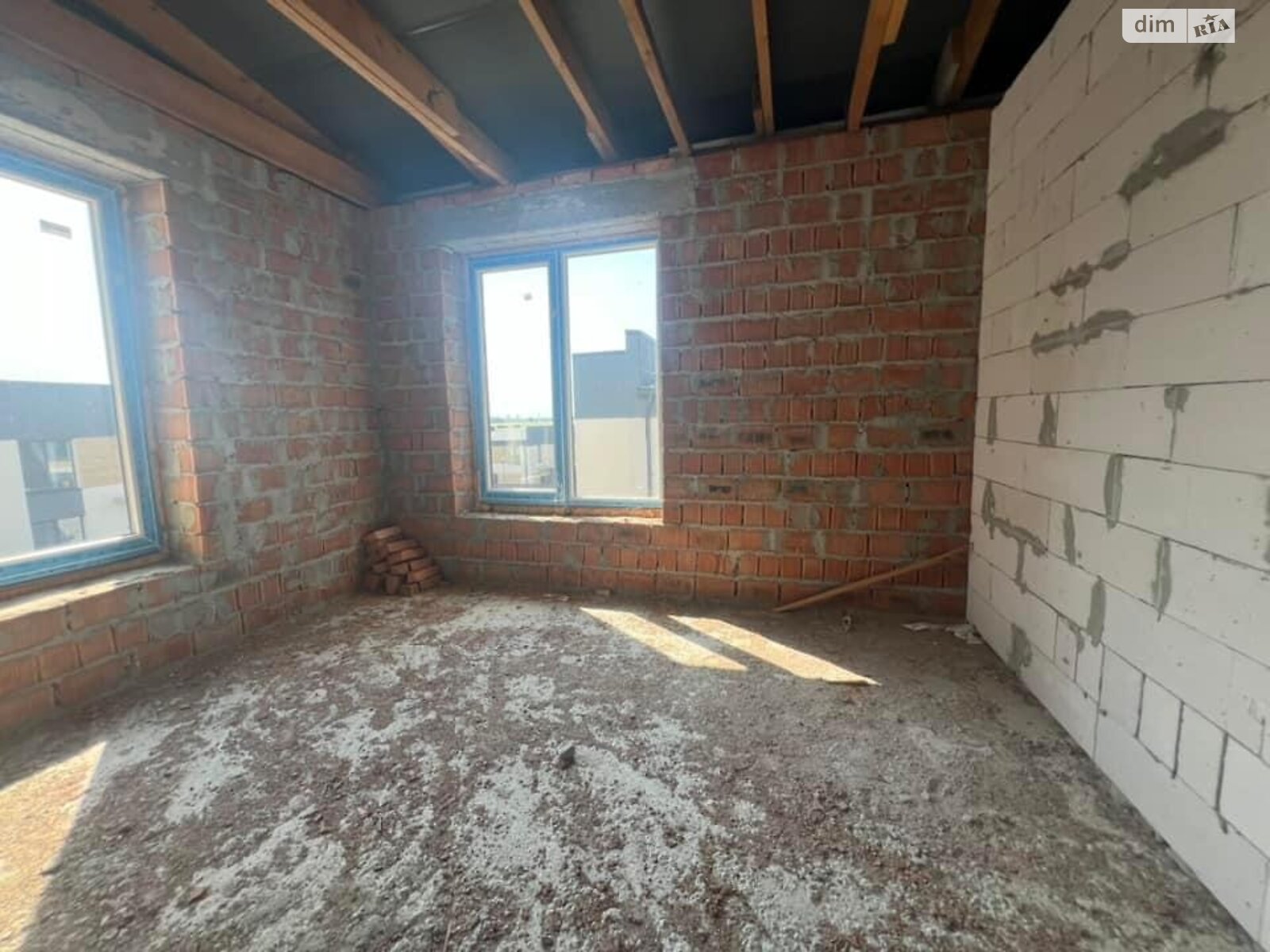 двухэтажный таунхаус, 113.2 кв. м, кирпич. Продажа в Байковцах фото 1 двухэтажный таунхаус, 113.2 кв. м, кирпич. Продажа в Байковцах фото 1