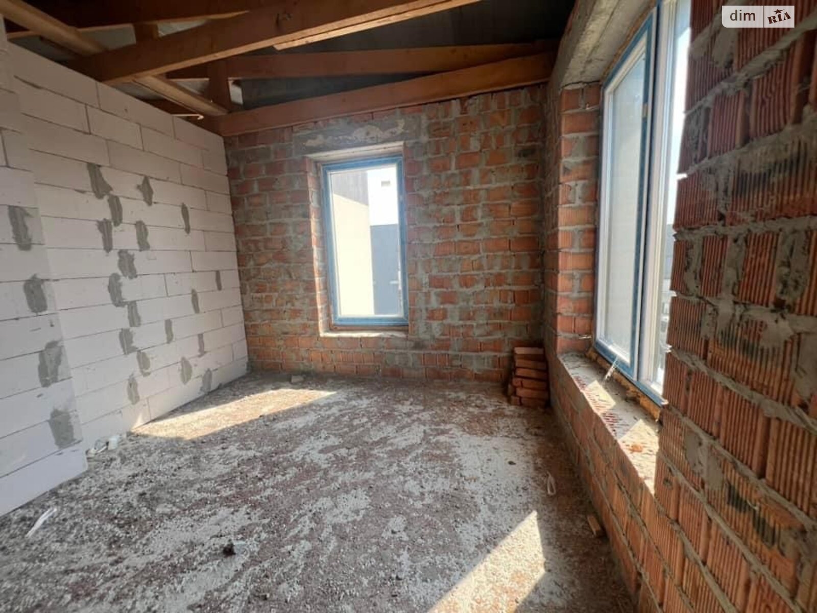 двухэтажный таунхаус, 113.2 кв. м, кирпич. Продажа в Байковцах фото 1 двухэтажный таунхаус, 113.2 кв. м, кирпич. Продажа в Байковцах фото 1