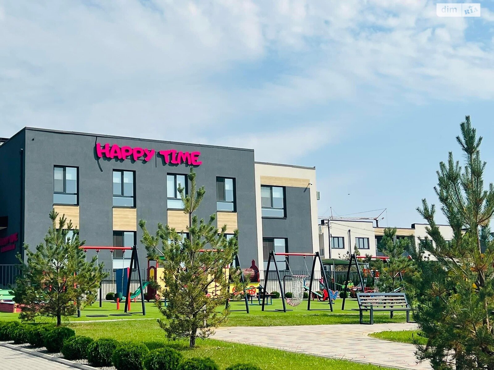 двухэтажный таунхаус, 113.2 кв. м, кирпич. Продажа в Байковцах фото 1 двухэтажный таунхаус, 113.2 кв. м, кирпич. Продажа в Байковцах фото 1