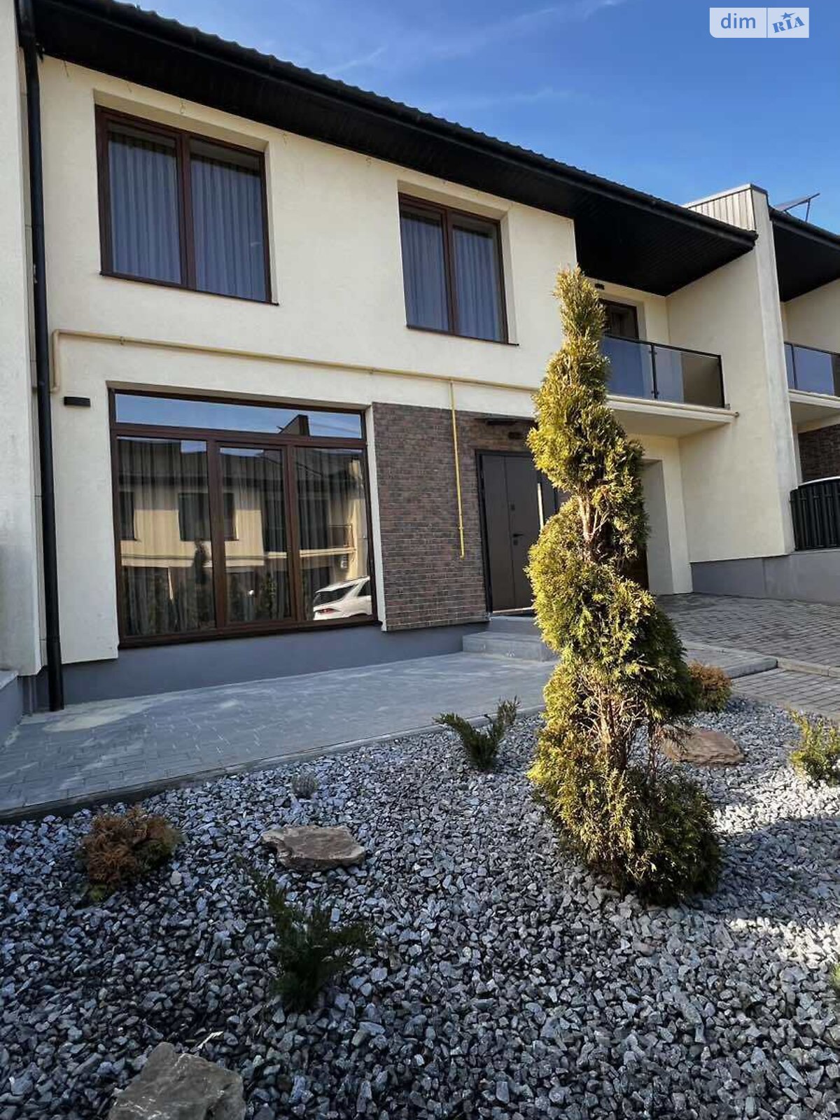 двухэтажный таунхаус, 147 кв. м, кирпич. Продажа в Байковцах фото 2 двухэтажный таунхаус, 147 кв. м, кирпич. Продажа в Байковцах фото 2