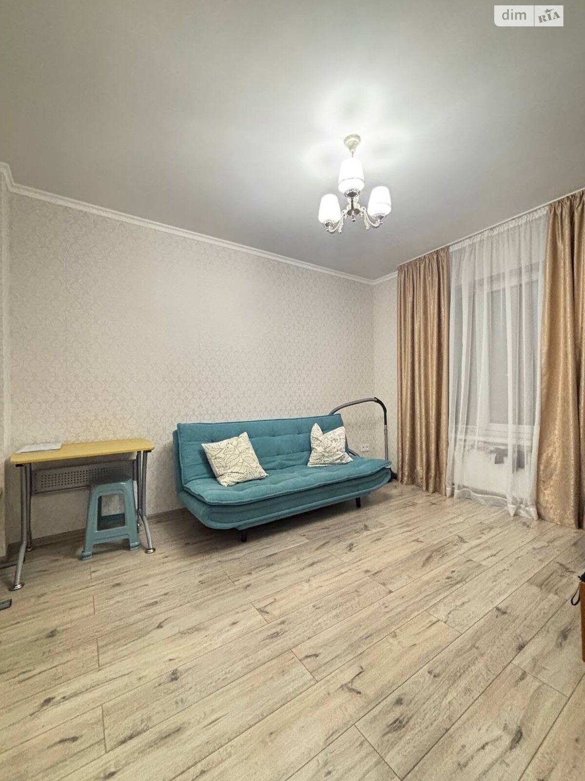 триповерховий таунхаус, 125 кв. м, цегла. Продаж у Білій Криниці фото 1 триповерховий таунхаус, 125 кв. м, цегла. Продаж у Білій Криниці фото 1