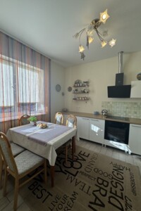 двоповерховий таунхаус, 103.8 кв. м, цегла. Продаж у Білій Криниці фото 2
