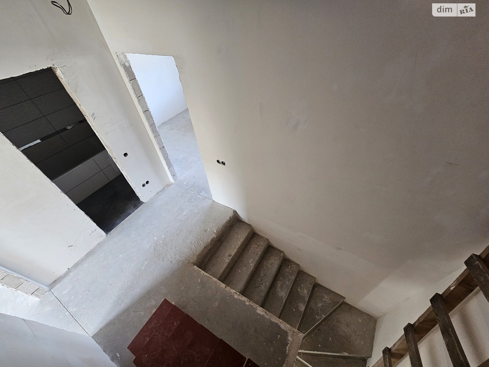триповерховий таунхаус, 102 кв. м, цегла. Продаж в Білій Церкві, район Військбуд фото 1 триповерховий таунхаус, 102 кв. м, цегла. Продаж в Білій Церкві, район Військбуд фото 1