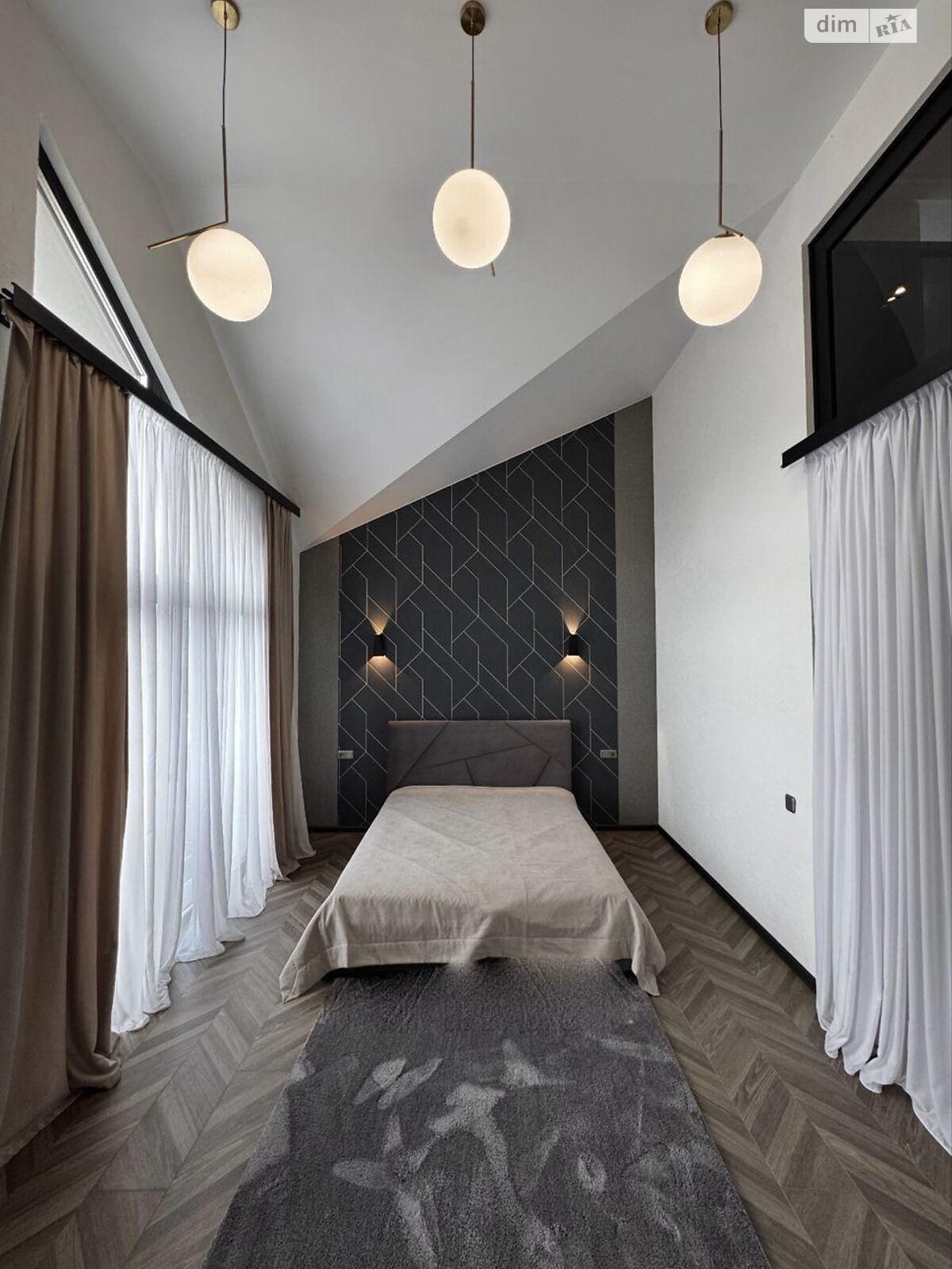 двухэтажный таунхаус, 160 кв. м, керамзитобетон. Продажа в Белой Церкви район Вокзальная фото 1