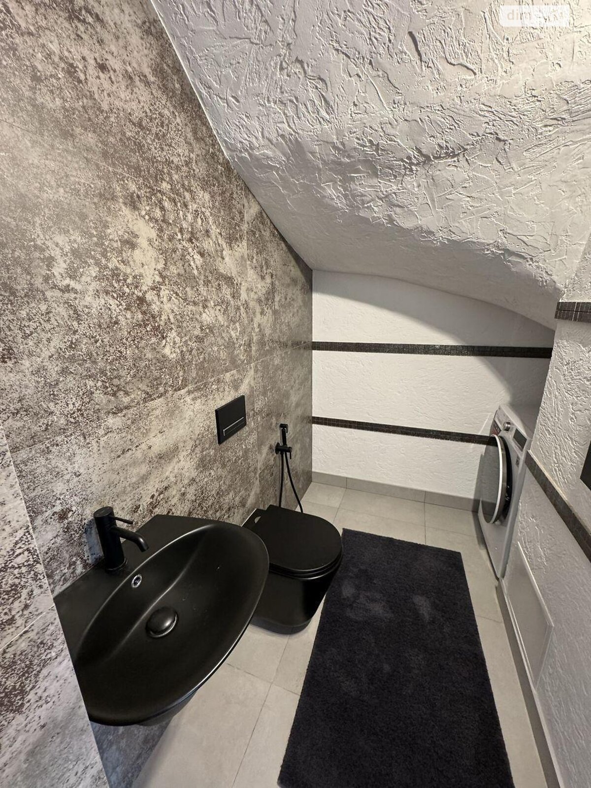 двухэтажный таунхаус, 160 кв. м, керамзитобетон. Продажа в Белой Церкви район Вокзальная фото 1