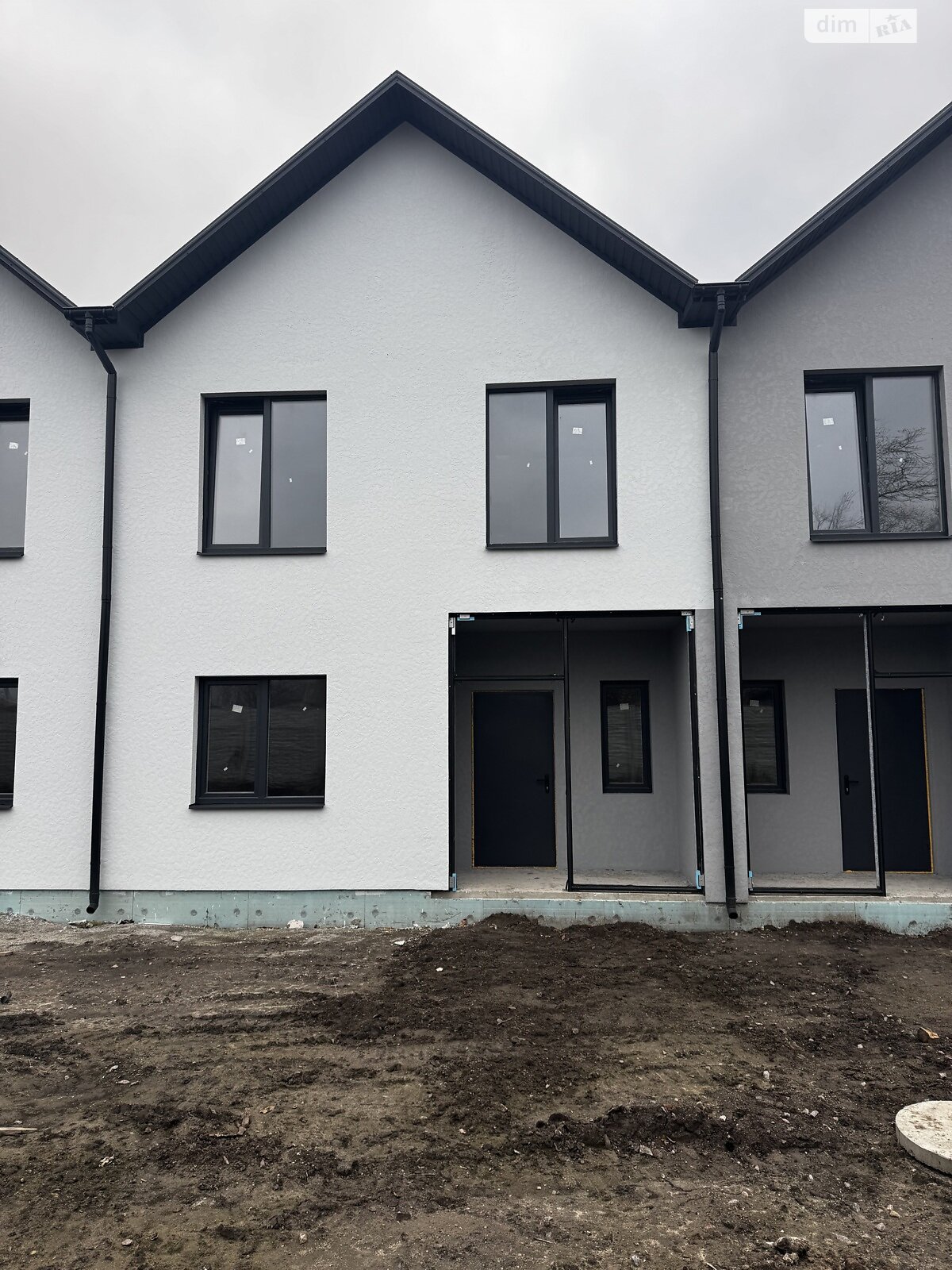 двухэтажный таунхаус, 115 кв. м, пеноблок. Продажа в Белой Церкви район Заречье фото 1