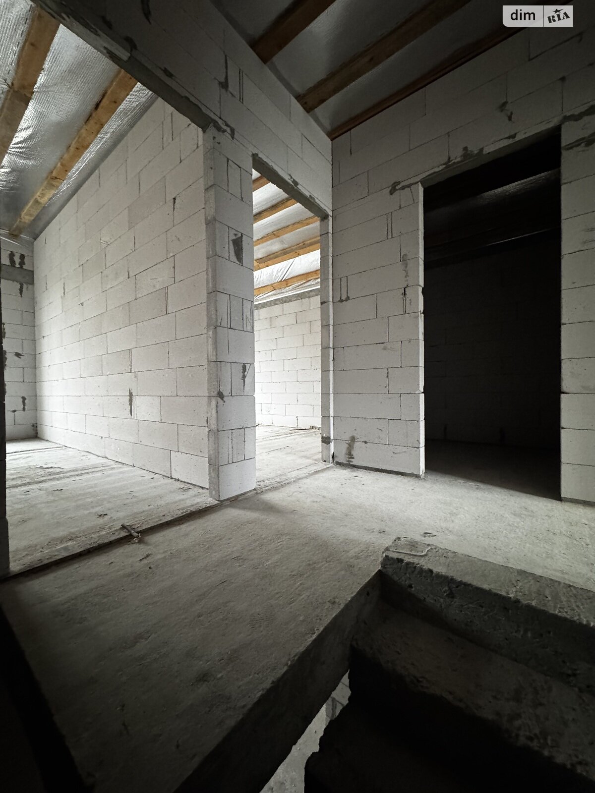 двухэтажный таунхаус, 115 кв. м, пеноблок. Продажа в Белой Церкви район Заречье фото 1