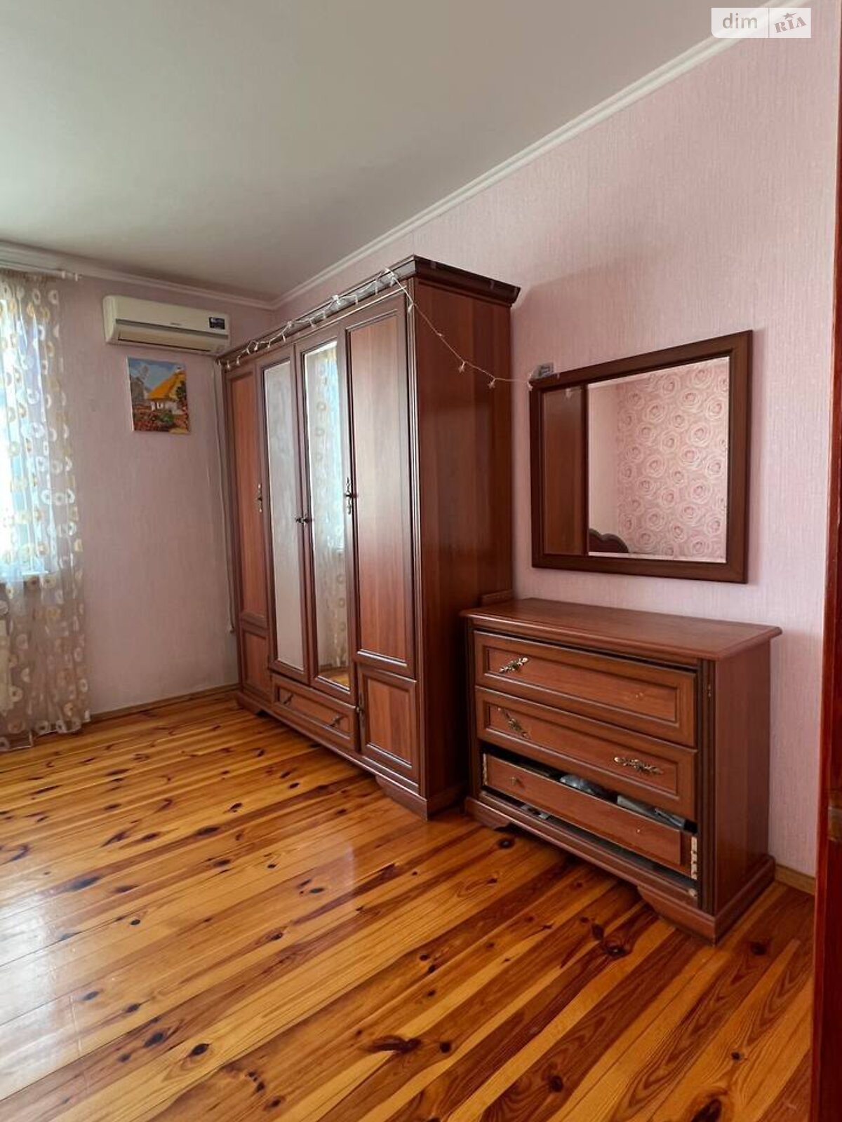 триповерховий таунхаус, 100 кв. м, сендвіч-панелі. Продаж у Білогородці фото 1 триповерховий таунхаус, 100 кв. м, сендвіч-панелі. Продаж у Білогородці фото 1