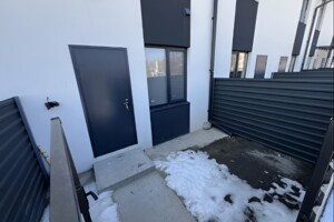 двухэтажный таунхаус, 36 кв. м, кирпич. Продажа в Белогородке фото 2