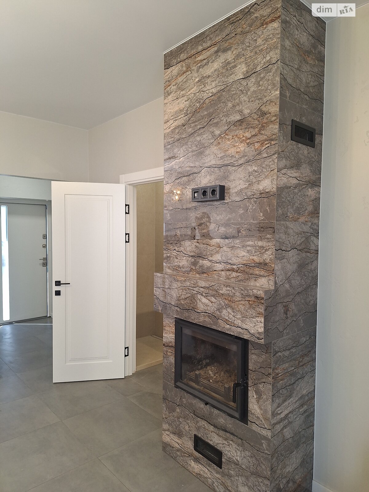 двухэтажный таунхаус, 66 кв. м, кирпич. Продажа в Белогородке фото 1 двухэтажный таунхаус, 66 кв. м, кирпич. Продажа в Белогородке фото 1