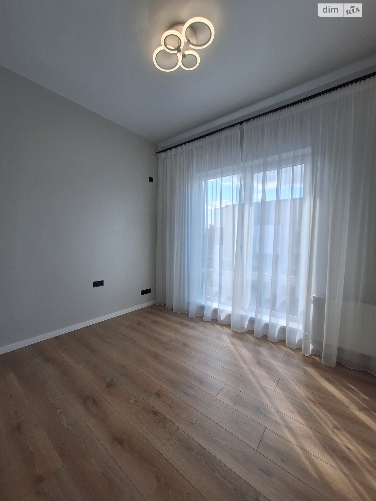 двухэтажный таунхаус, 66 кв. м, кирпич. Продажа в Белогородке фото 1 двухэтажный таунхаус, 66 кв. м, кирпич. Продажа в Белогородке фото 1