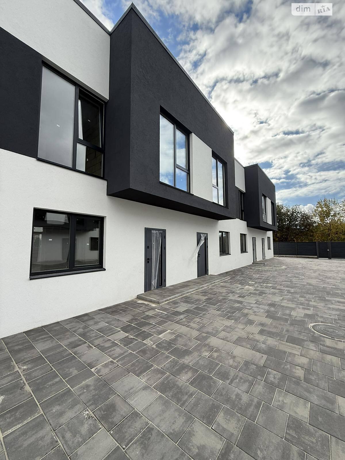 двоповерховий таунхаус, 76 кв. м, керамічний блок. Продаж у Білогородці фото 1