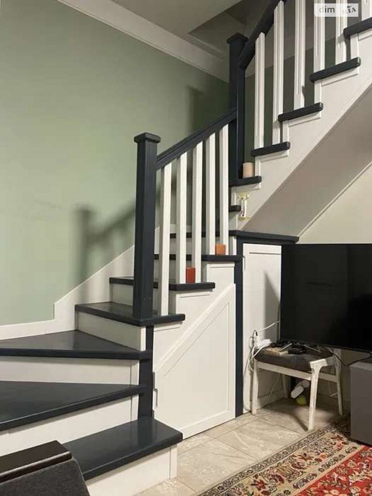 трехэтажный таунхаус, 74 кв. м, кирпич. Продажа в Белогородке фото 1