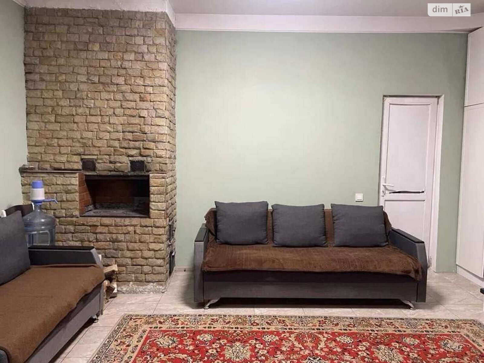 трехэтажный таунхаус, 74 кв. м, кирпич. Продажа в Белогородке фото 1