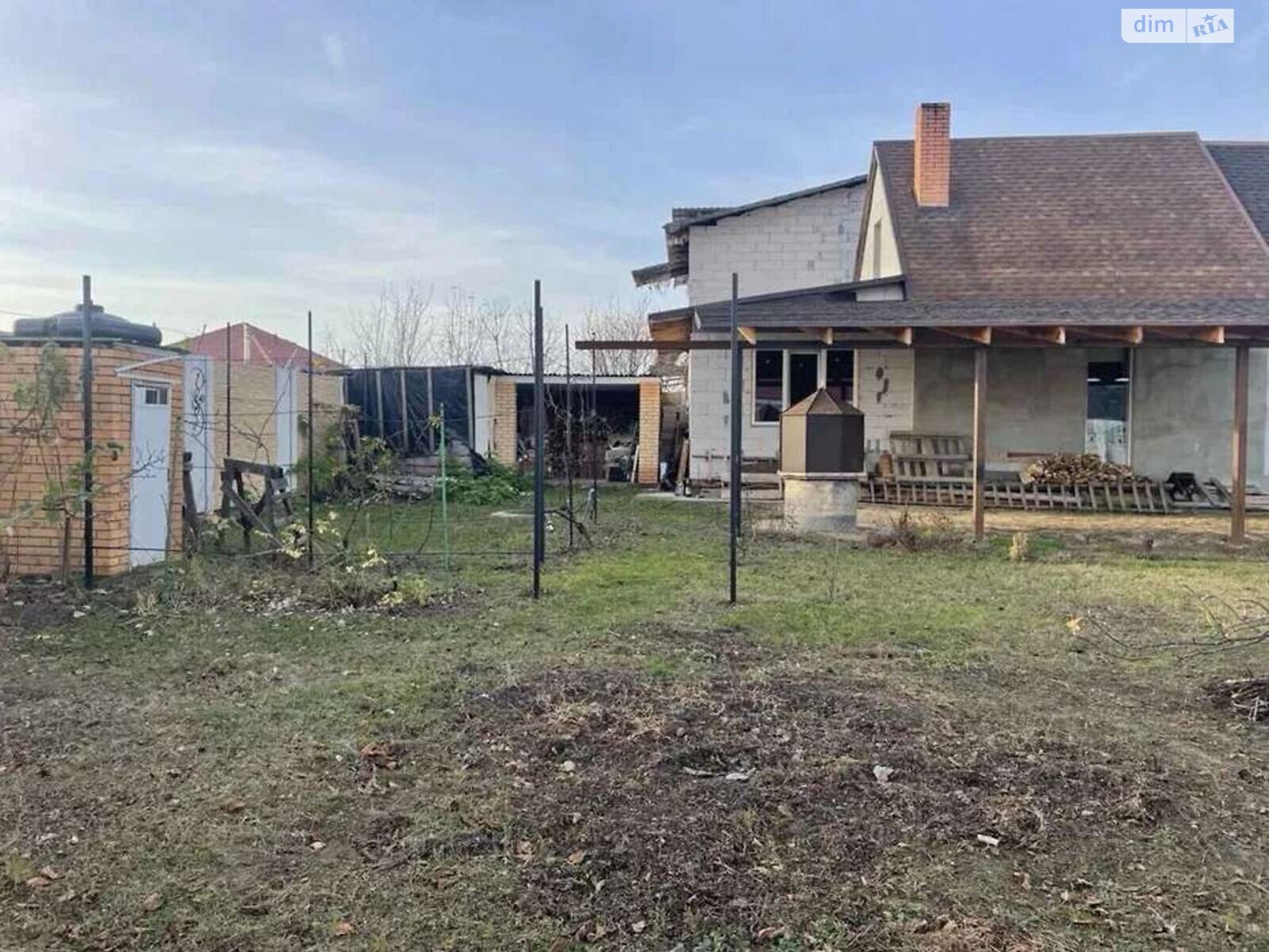 трехэтажный таунхаус, 74 кв. м, кирпич. Продажа в Белогородке фото 1