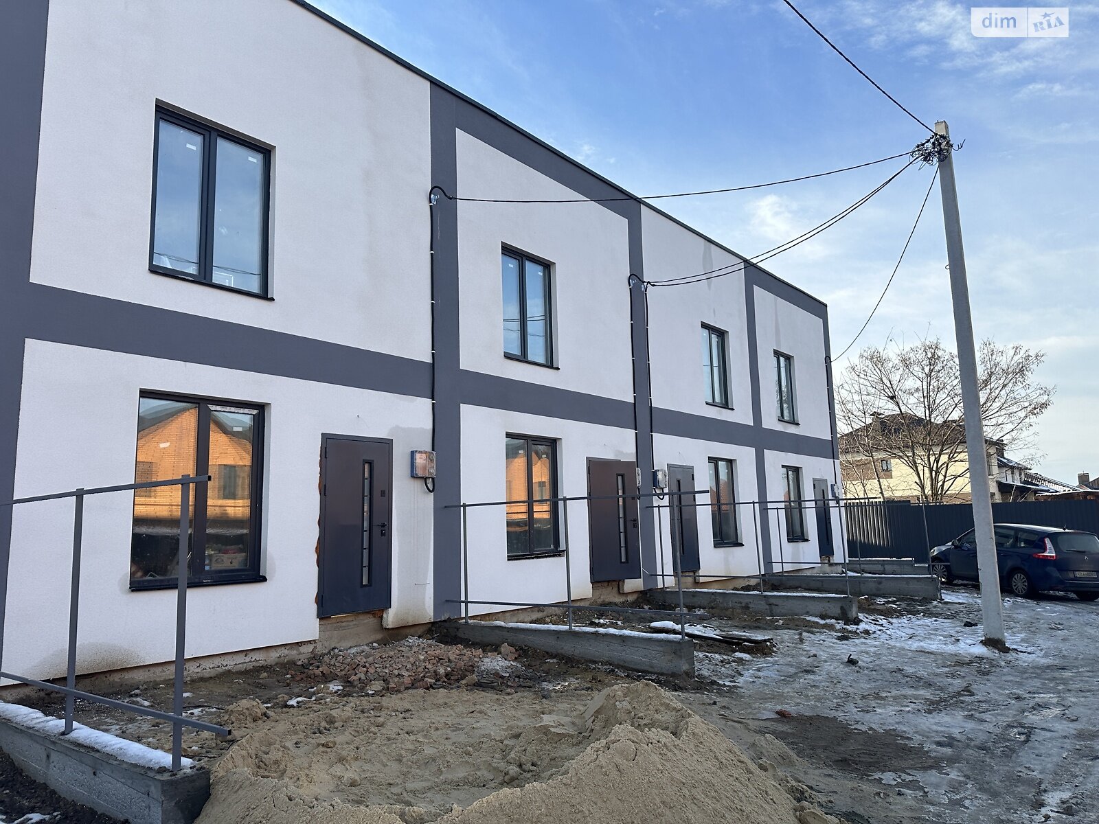 двоповерховий таунхаус, 80 кв. м, цегла. Продаж у Березині фото 1 двоповерховий таунхаус, 80 кв. м, цегла. Продаж у Березині фото 1