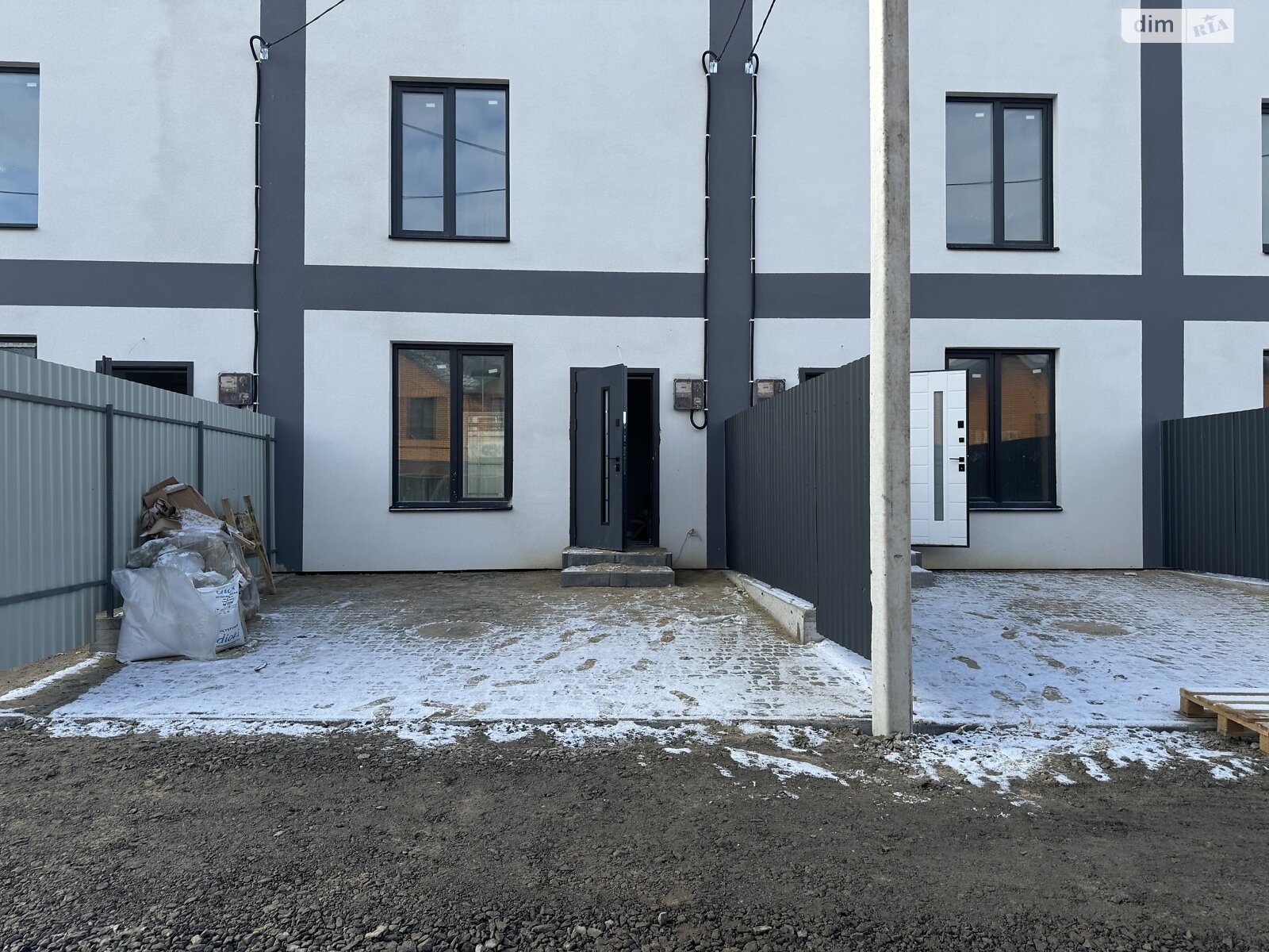 двоповерховий таунхаус, 80 кв. м, цегла. Продаж у Березині фото 1 двоповерховий таунхаус, 80 кв. м, цегла. Продаж у Березині фото 1