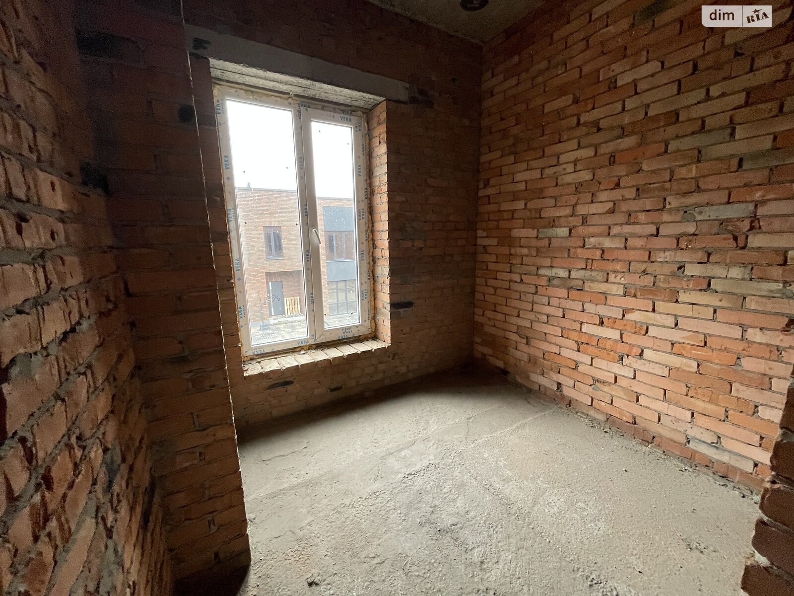 двоповерховий таунхаус, 83 кв. м, цегла. Продаж у Березині фото 1