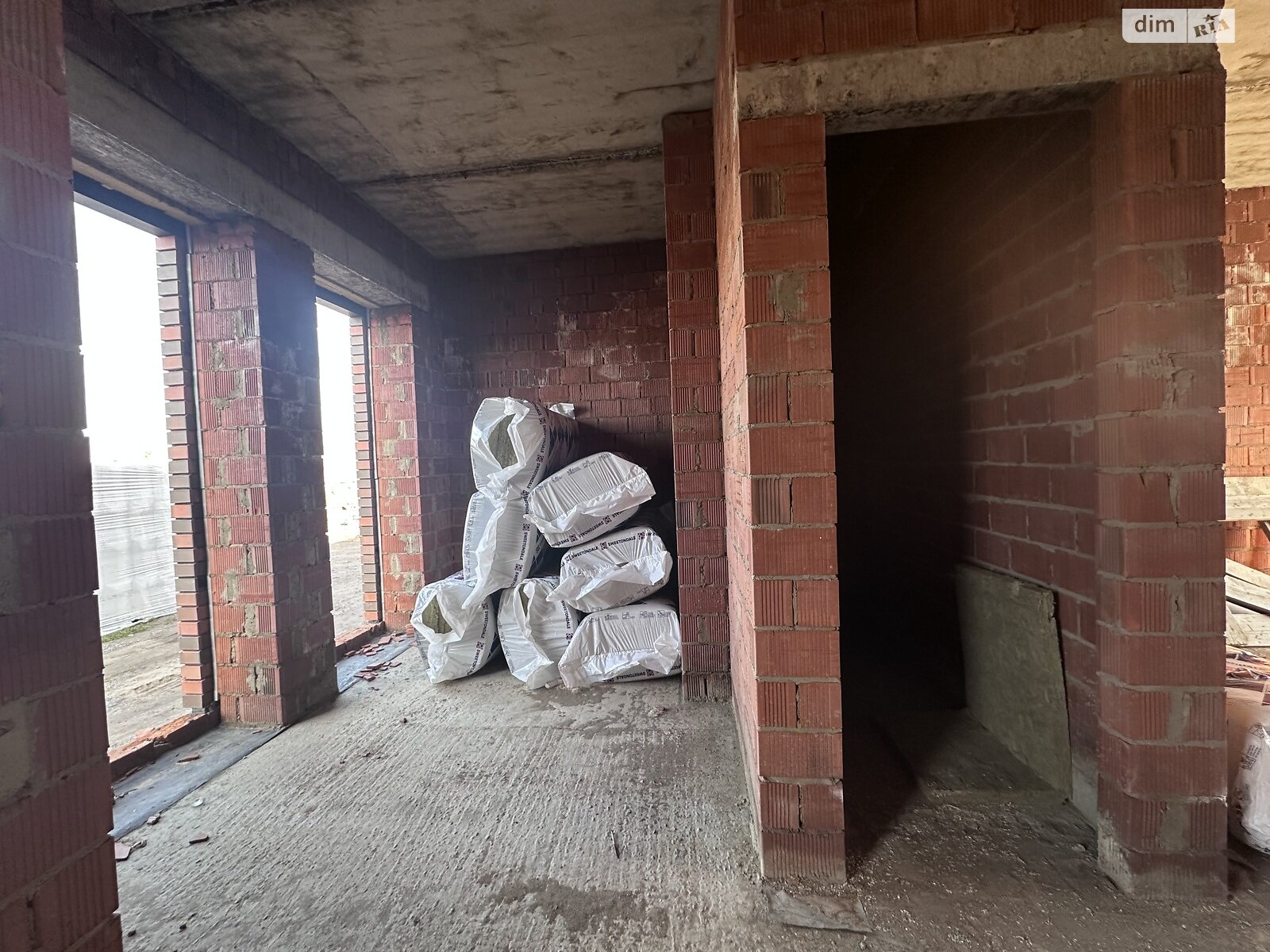 двоповерховий таунхаус, 95 кв. м, кирпич. Продаж у Березині фото 1