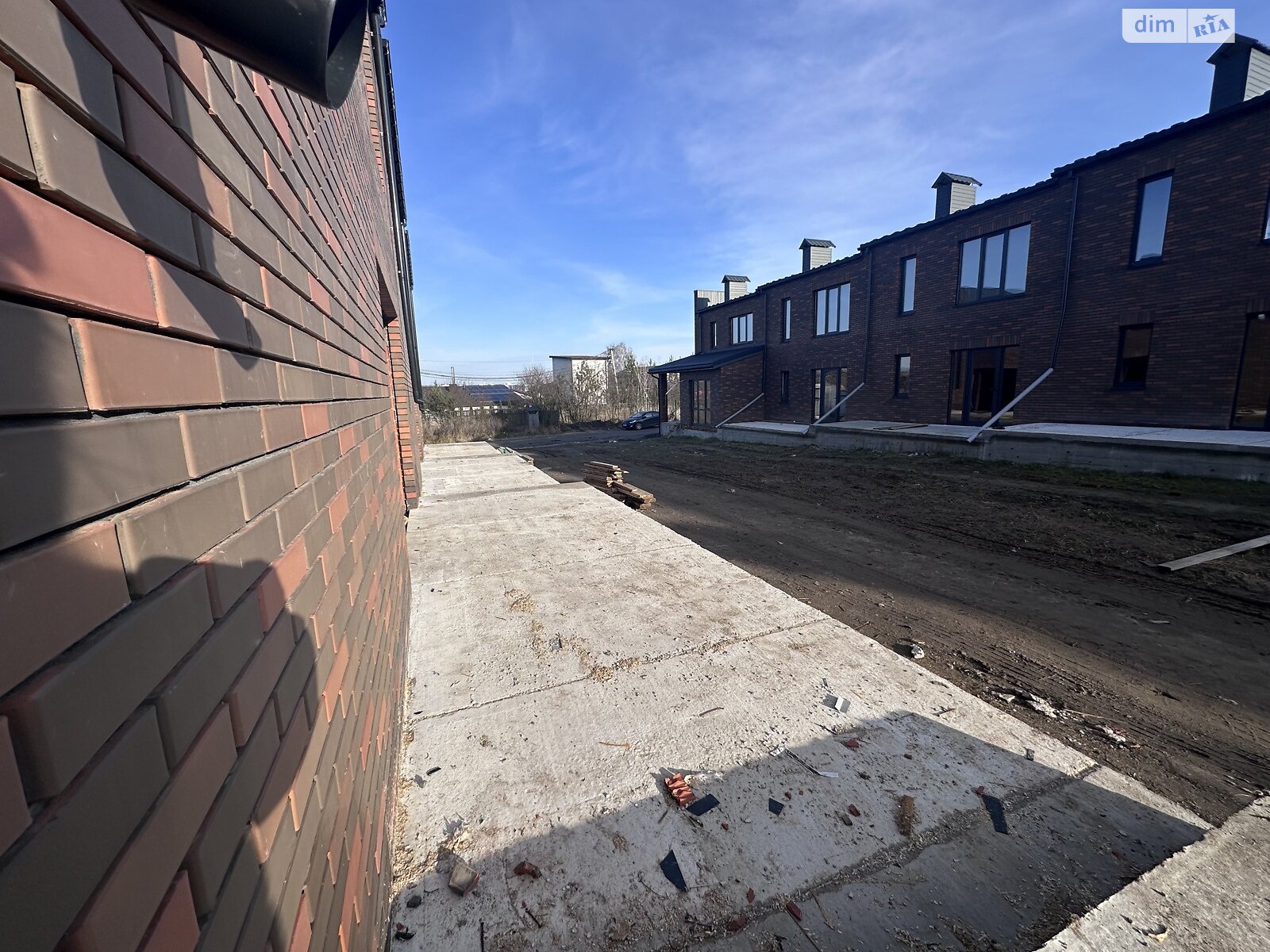 двоповерховий таунхаус, 95 кв. м, кирпич. Продаж у Березині фото 1