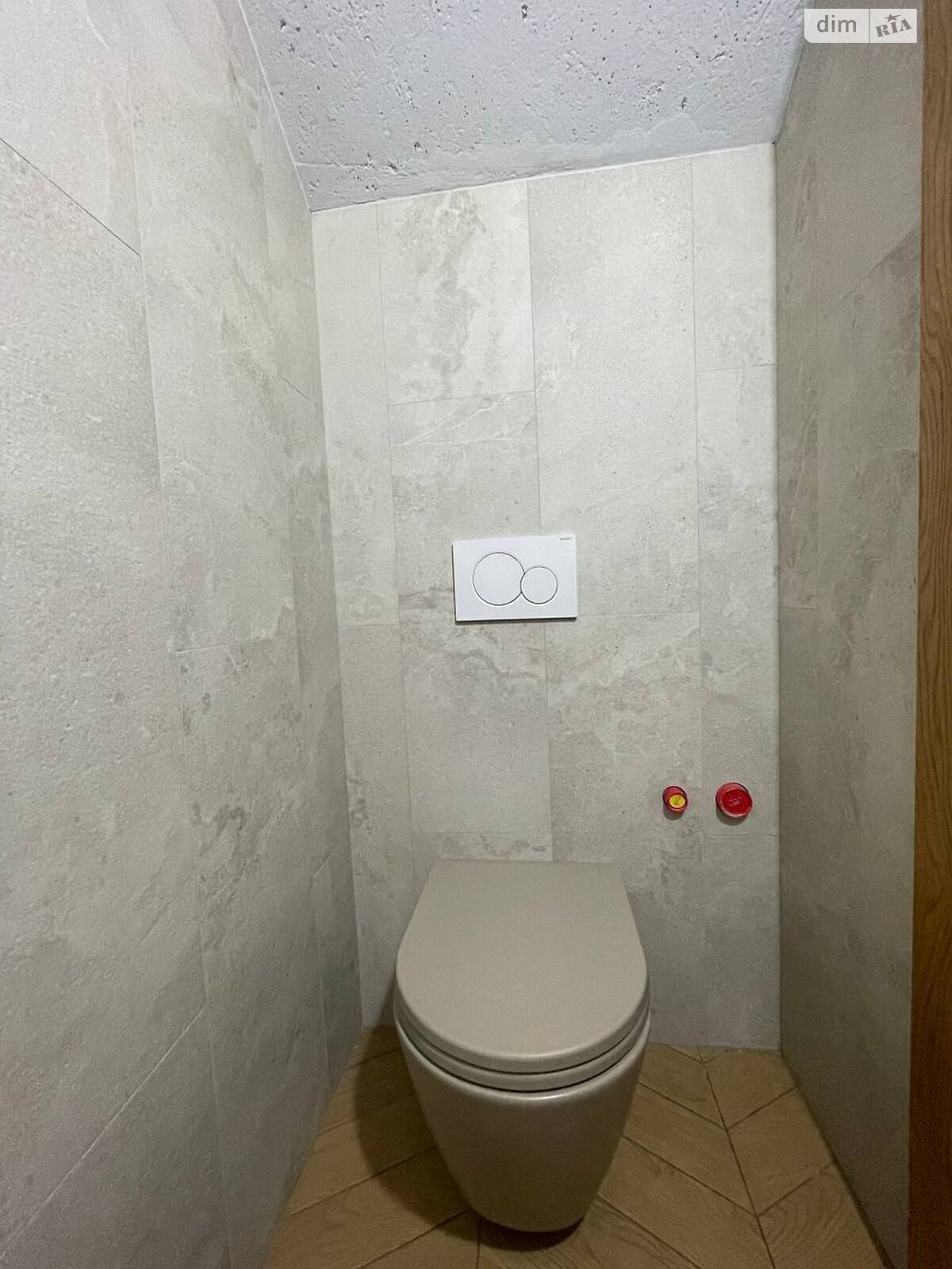 двоповерховий таунхаус, 90 кв. м, цегла. Продаж у Березині фото 1