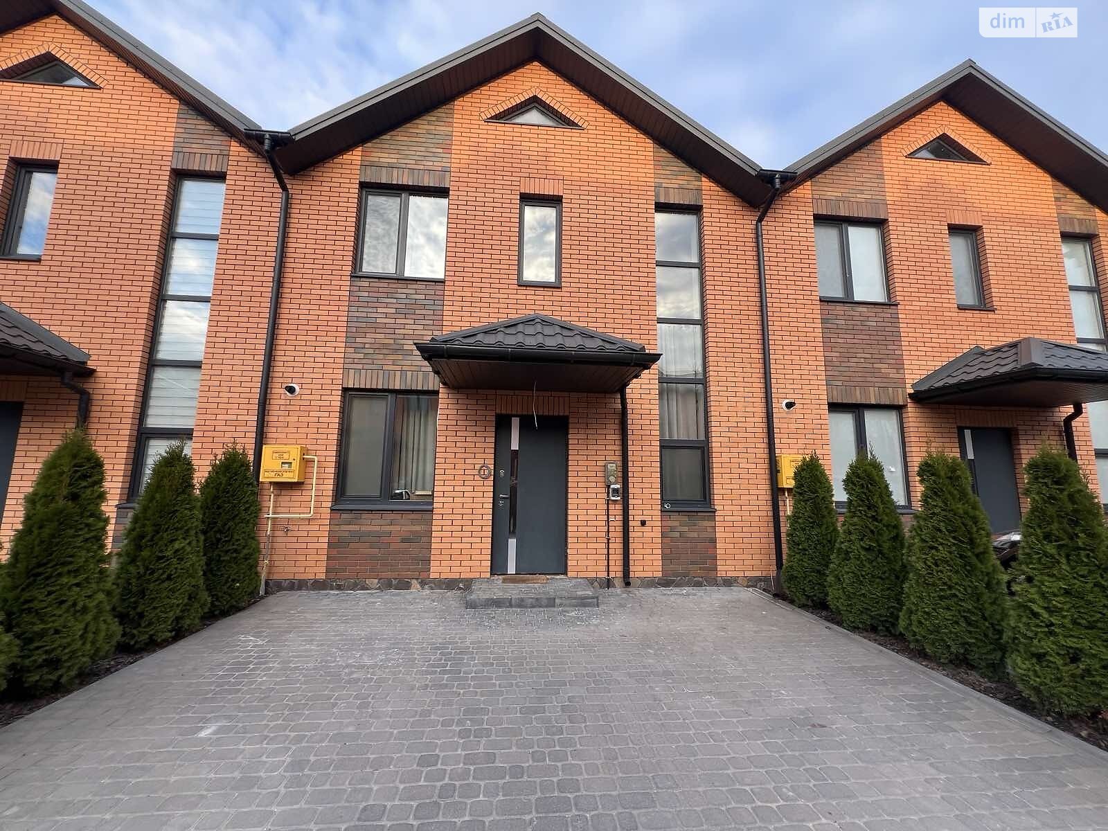 двоповерховий таунхаус, 90 кв. м, цегла. Продаж у Березині фото 1