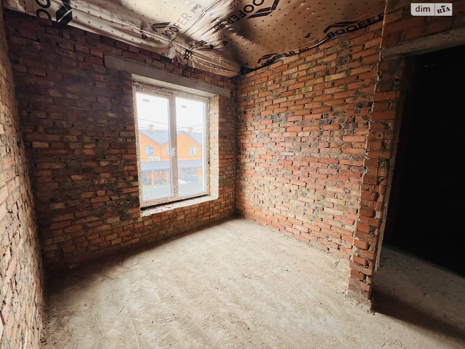 двоповерховий таунхаус, 70 кв. м, цегла. Продаж у Березині фото 1 двоповерховий таунхаус, 70 кв. м, цегла. Продаж у Березині фото 1