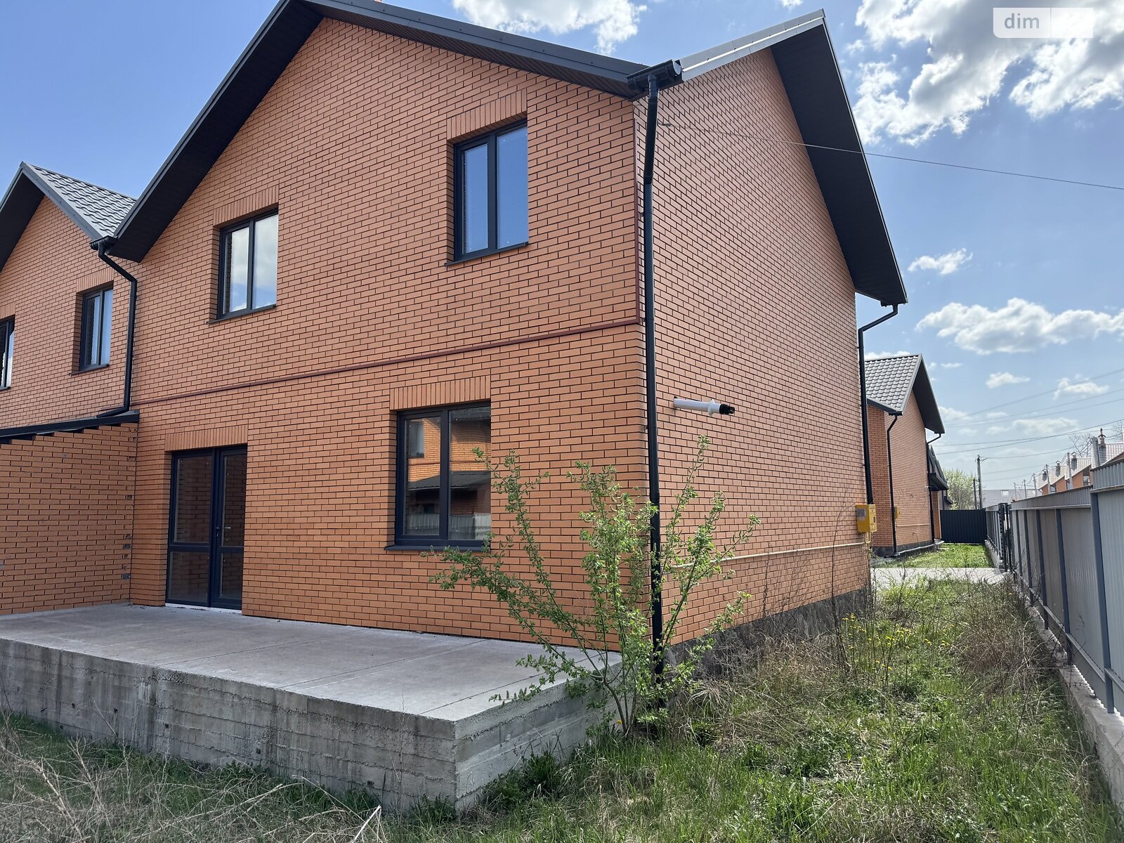 двоповерховий таунхаус, 110 кв. м, кирпич. Продаж у Березині фото 1 двоповерховий таунхаус, 110 кв. м, кирпич. Продаж у Березині фото 1