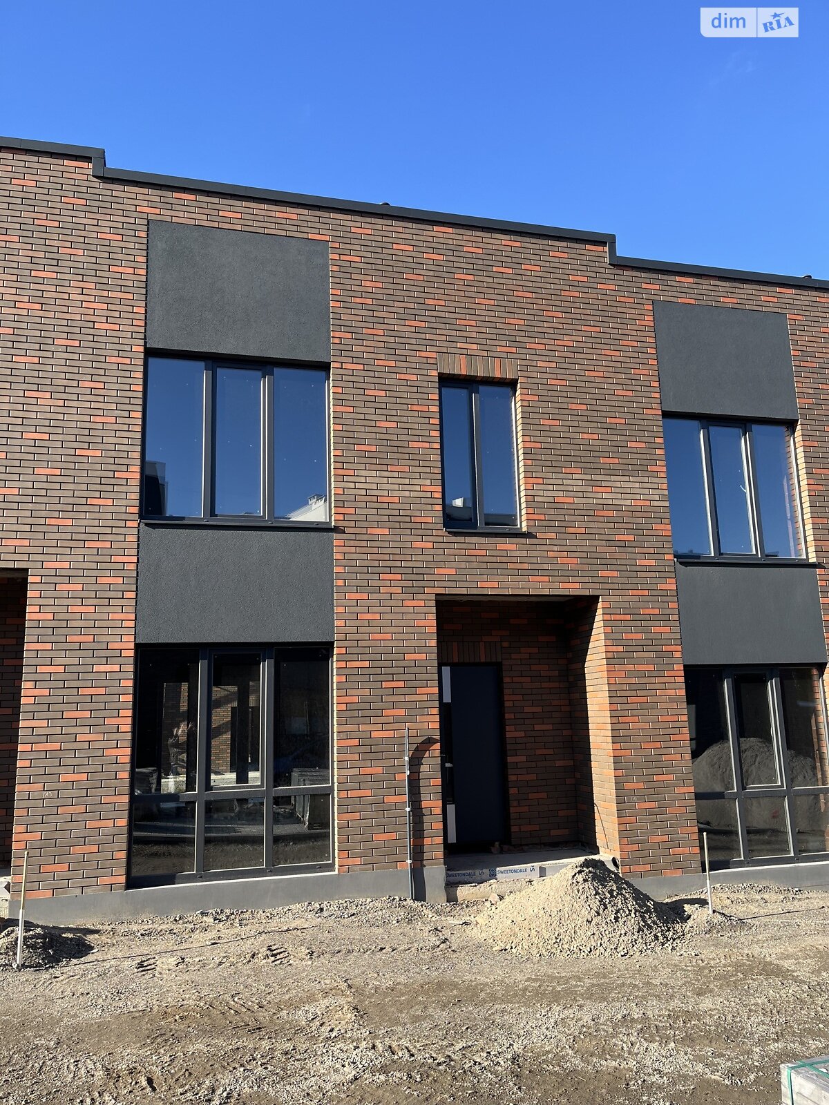 двоповерховий таунхаус, 75 кв. м, кирпич. Продаж у Березині фото 1 двоповерховий таунхаус, 75 кв. м, кирпич. Продаж у Березині фото 1