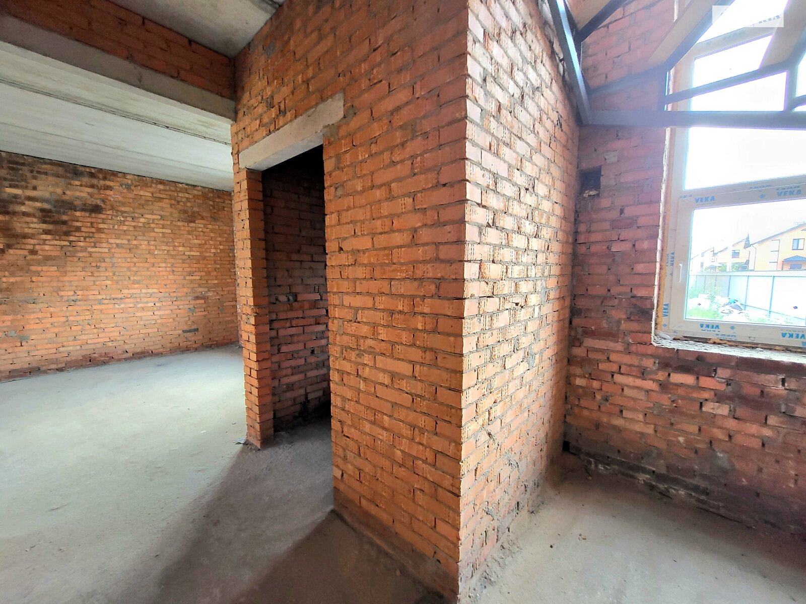 двоповерховий таунхаус, 110 кв. м, цегла. Продаж у Березині фото 1 двоповерховий таунхаус, 110 кв. м, цегла. Продаж у Березині фото 1