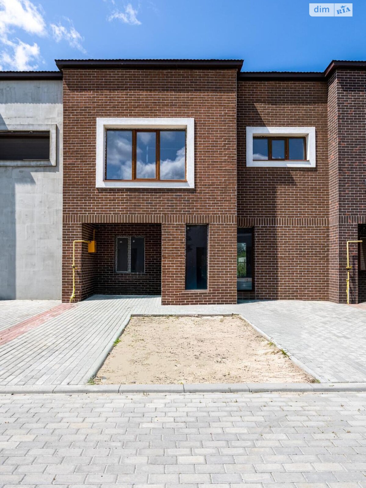 двоповерховий таунхаус, 111.6 кв. м, цегла. Продаж у Бірки фото 1 двоповерховий таунхаус, 111.6 кв. м, цегла. Продаж у Бірки фото 1