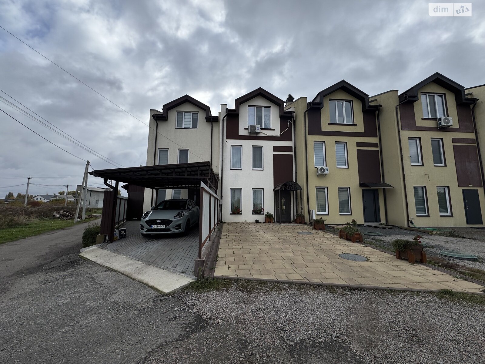 триповерховий таунхаус, 104.7 кв. м, газобетон. Продаж у Борисполі фото 1 триповерховий таунхаус, 104.7 кв. м, газобетон. Продаж у Борисполі фото 1