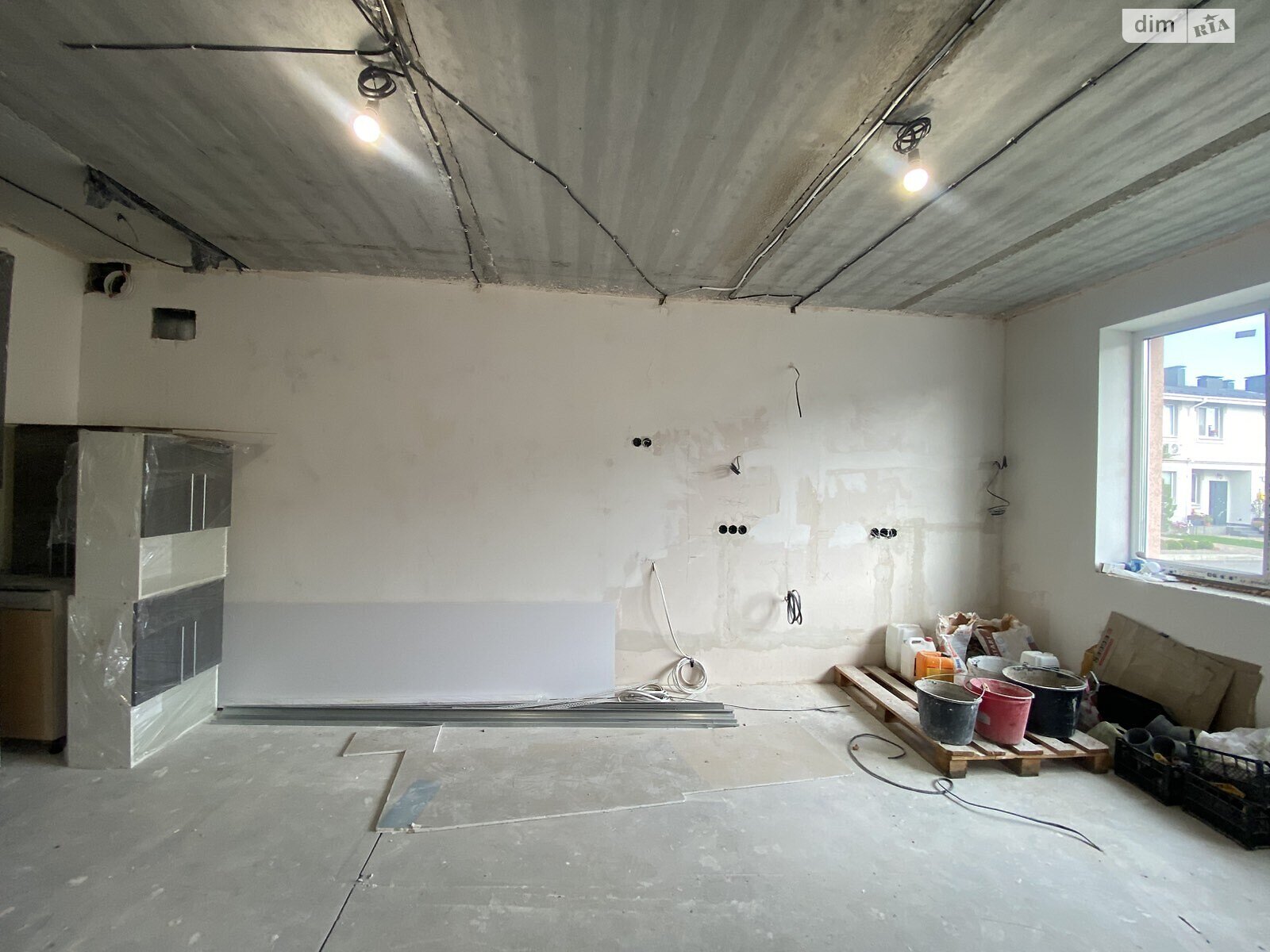 двухэтажный таунхаус, 77 кв. м, газобетон. Продажа в Борисполе район Борисполь фото 1