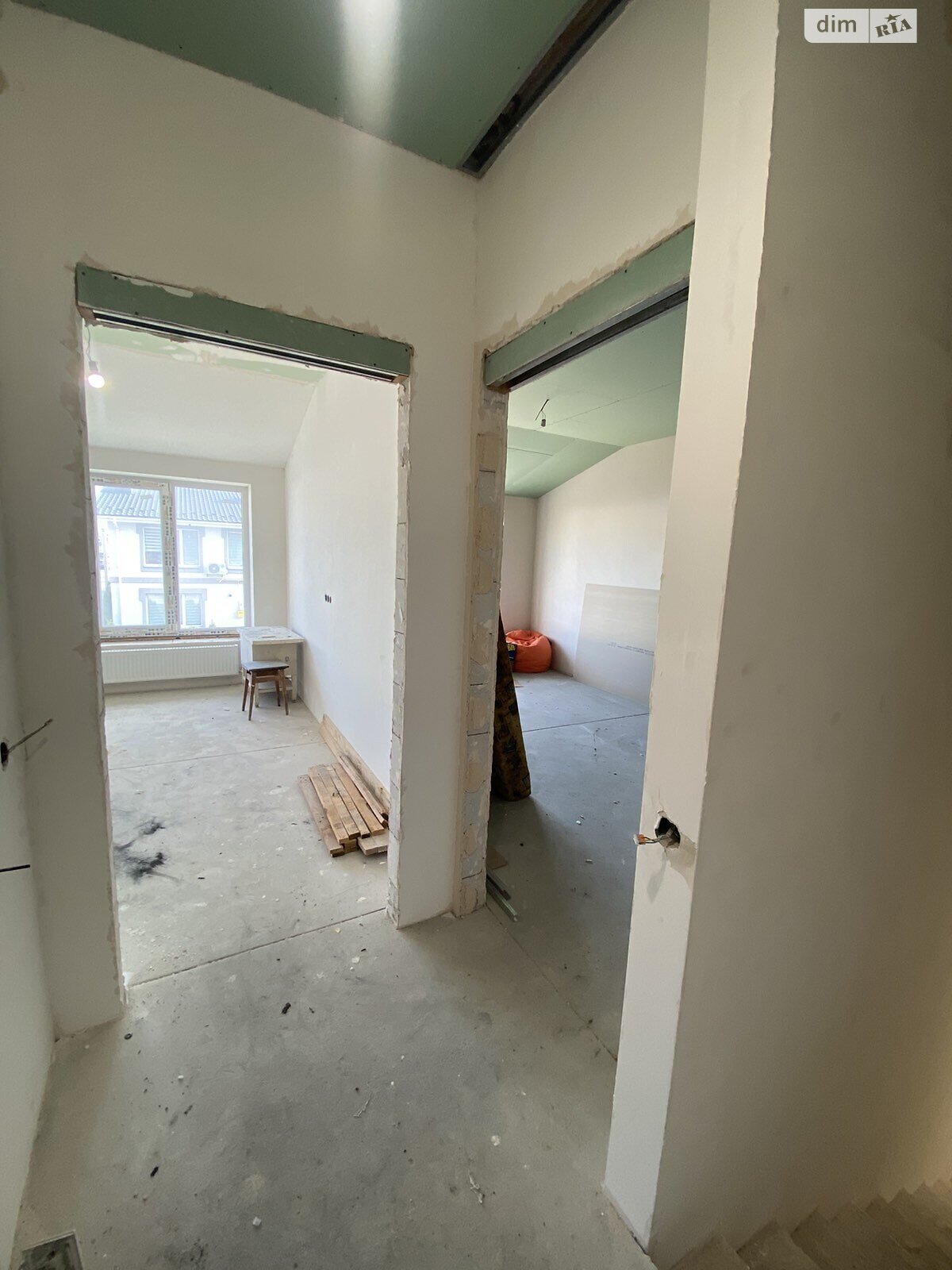 двухэтажный таунхаус, 77 кв. м, газобетон. Продажа в Борисполе район Борисполь фото 1