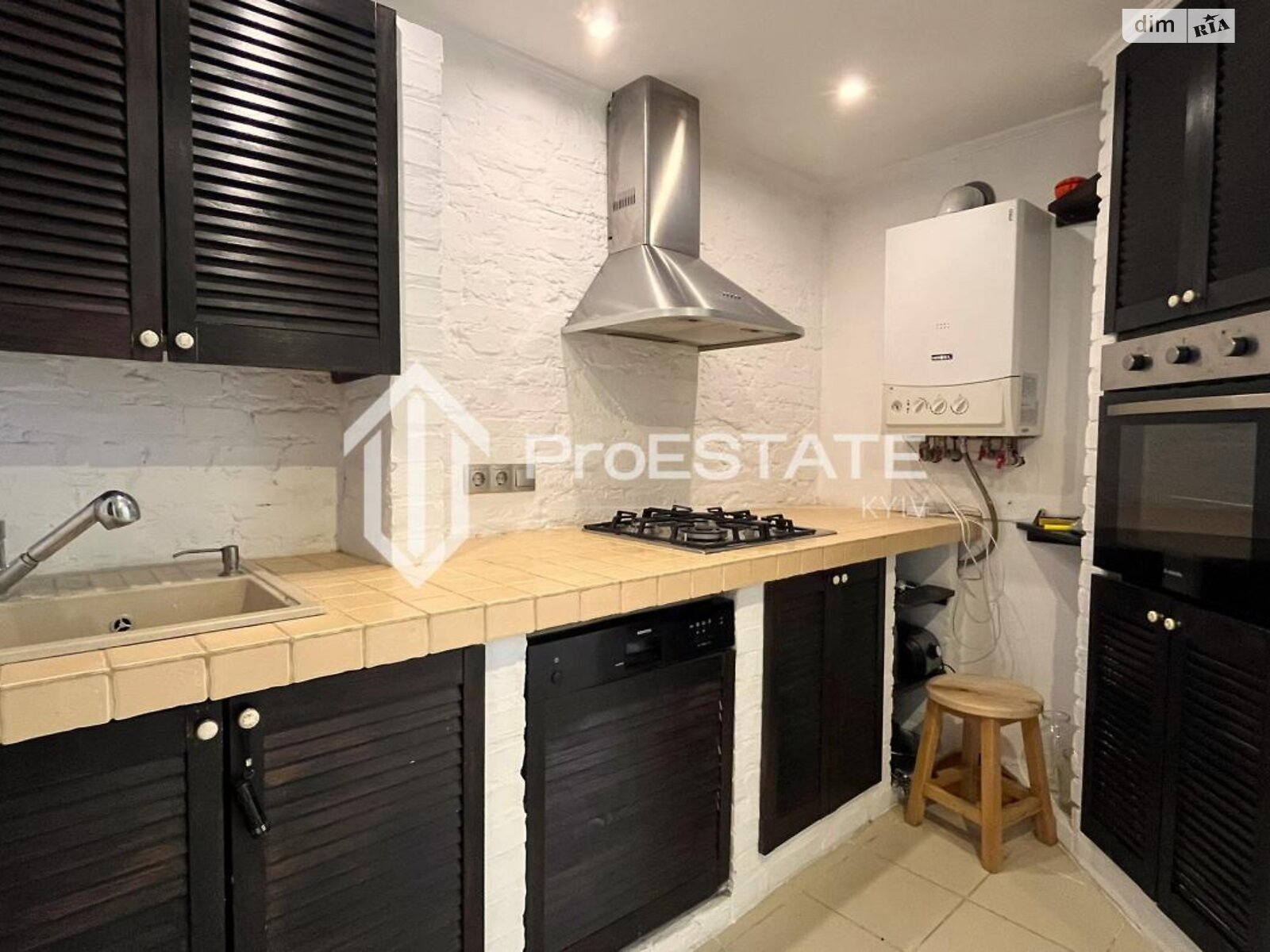 трехэтажный таунхаус, 169.6 кв. м, кирпич. Продажа в Борисполе фото 3