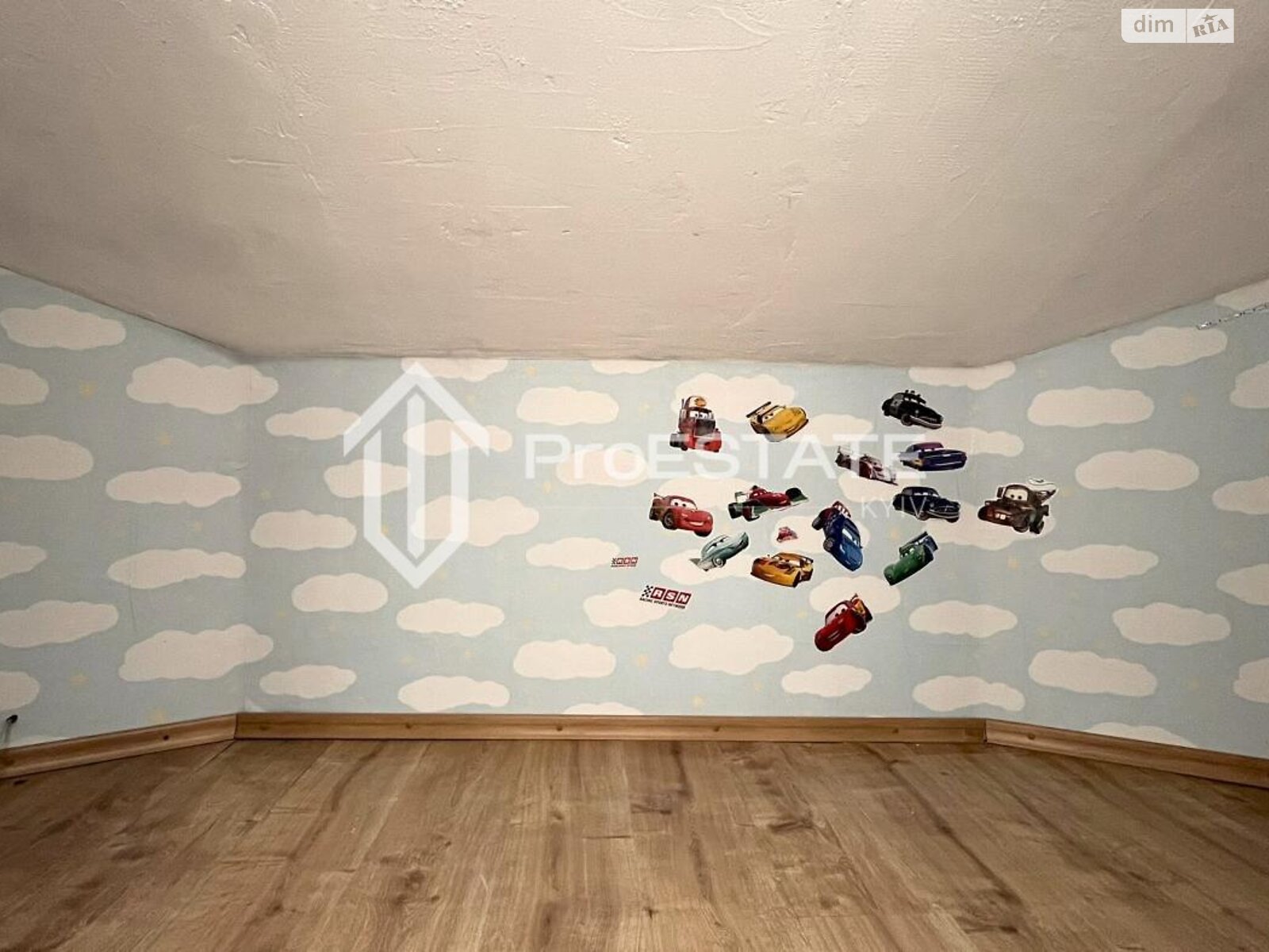 трехэтажный таунхаус, 169.6 кв. м, кирпич. Продажа в Борисполе фото 3