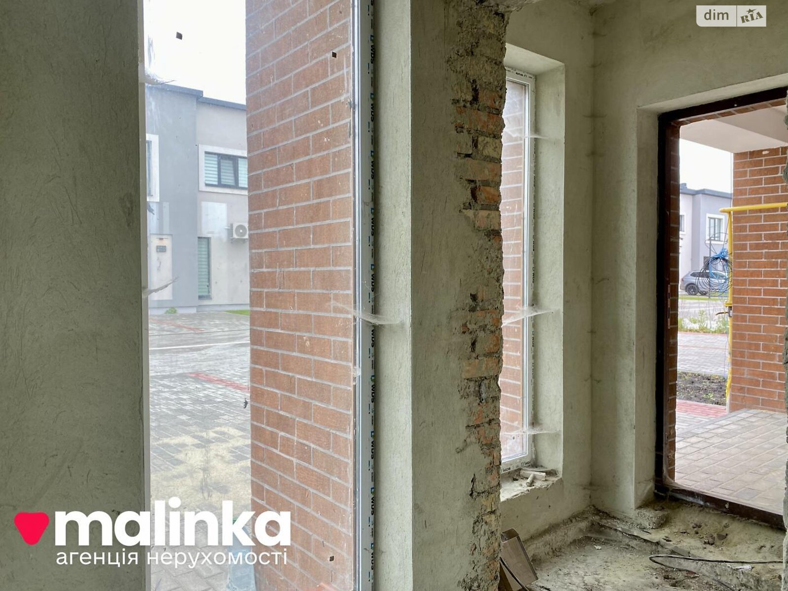 двухэтажный таунхаус, 110 кв. м, кирпич. Продажа в Борках фото 1 двухэтажный таунхаус, 110 кв. м, кирпич. Продажа в Борках фото 1