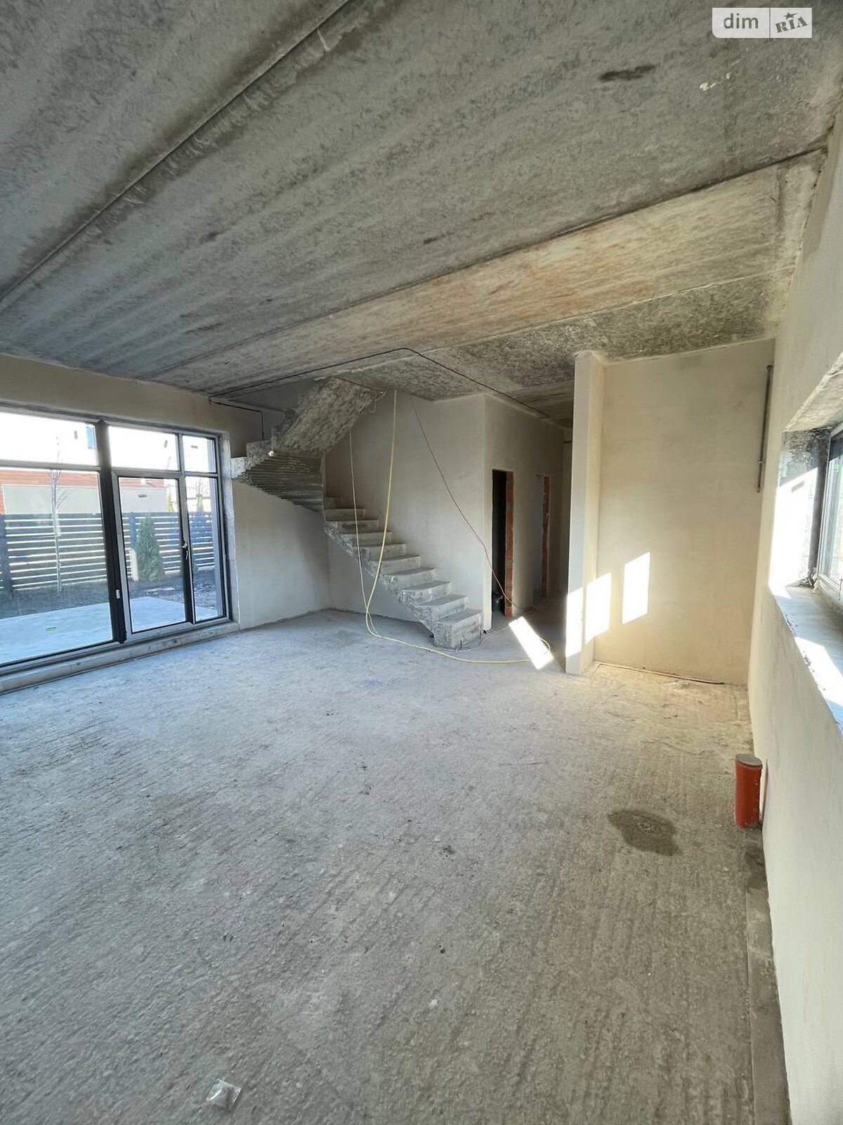 двухэтажный таунхаус, 179.6 кв. м, газобетон. Продажа в Борках фото 1 двухэтажный таунхаус, 179.6 кв. м, газобетон. Продажа в Борках фото 1