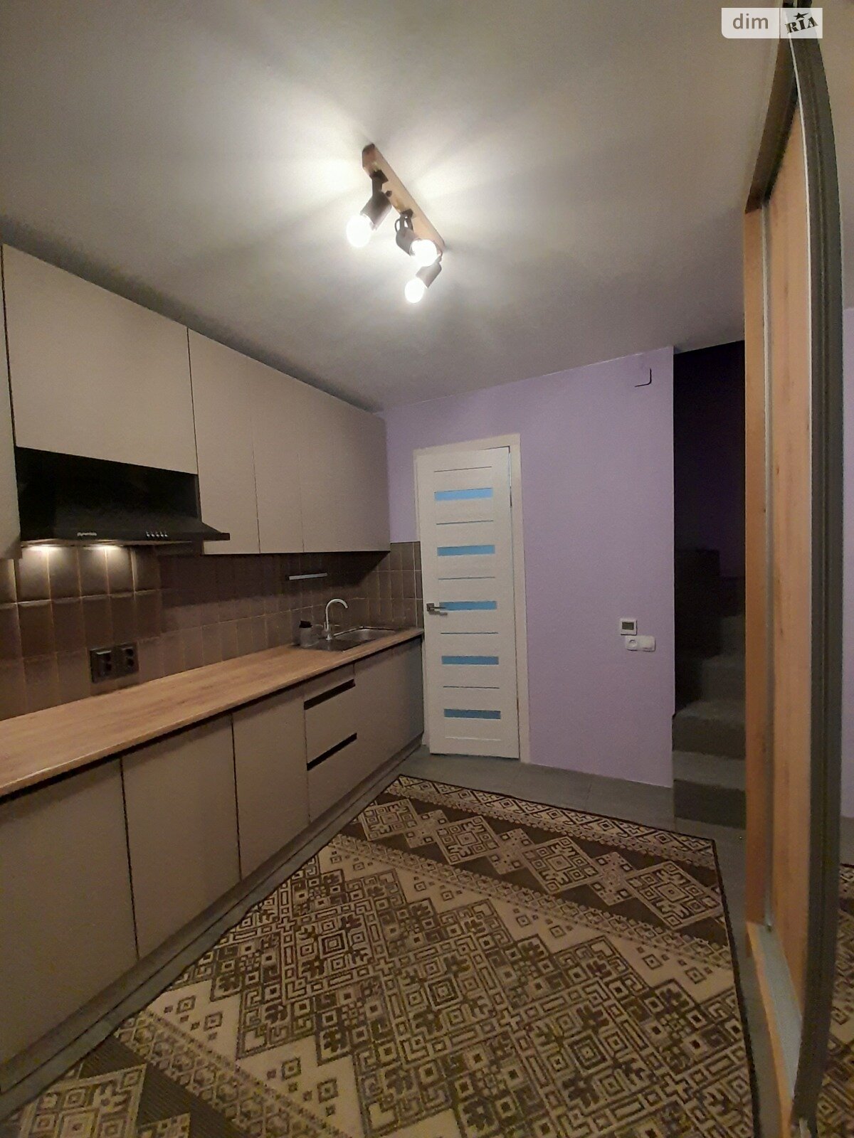 двухэтажный таунхаус, 26.4 кв. м, каркасно-щитовой. Продажа в Боярке фото 1 двухэтажный таунхаус, 26.4 кв. м, каркасно-щитовой. Продажа в Боярке фото 1