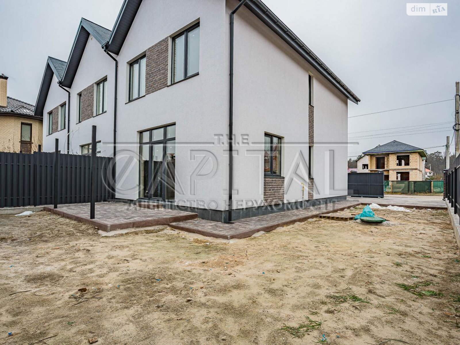двоповерховий таунхаус, 106 кв. м, цегла. Продаж у Броварах фото 1 двоповерховий таунхаус, 106 кв. м, цегла. Продаж у Броварах фото 1
