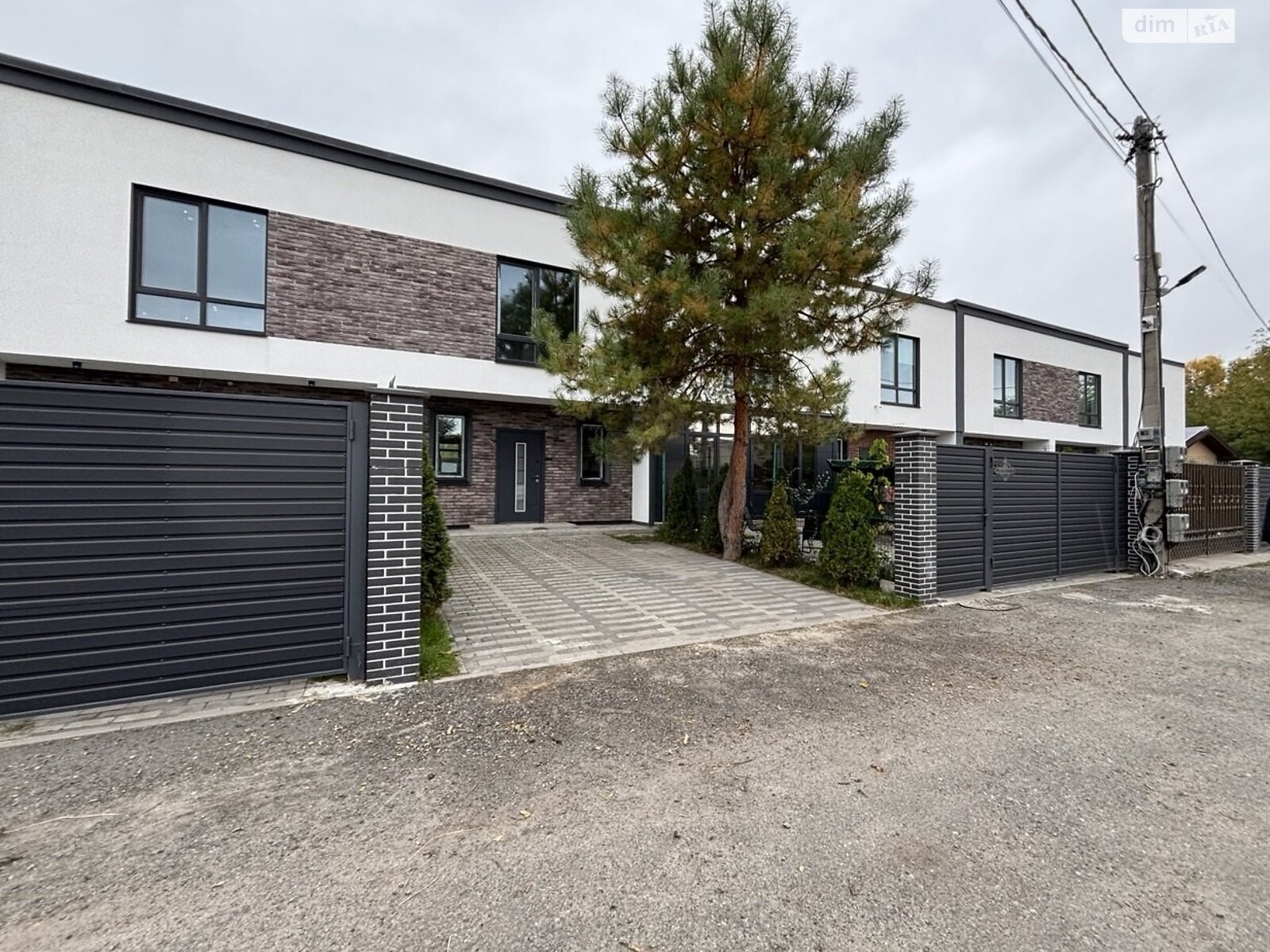 двоповерховий таунхаус, 90 кв. м, газобетон. Продаж в Броварах, район Сади фото 1