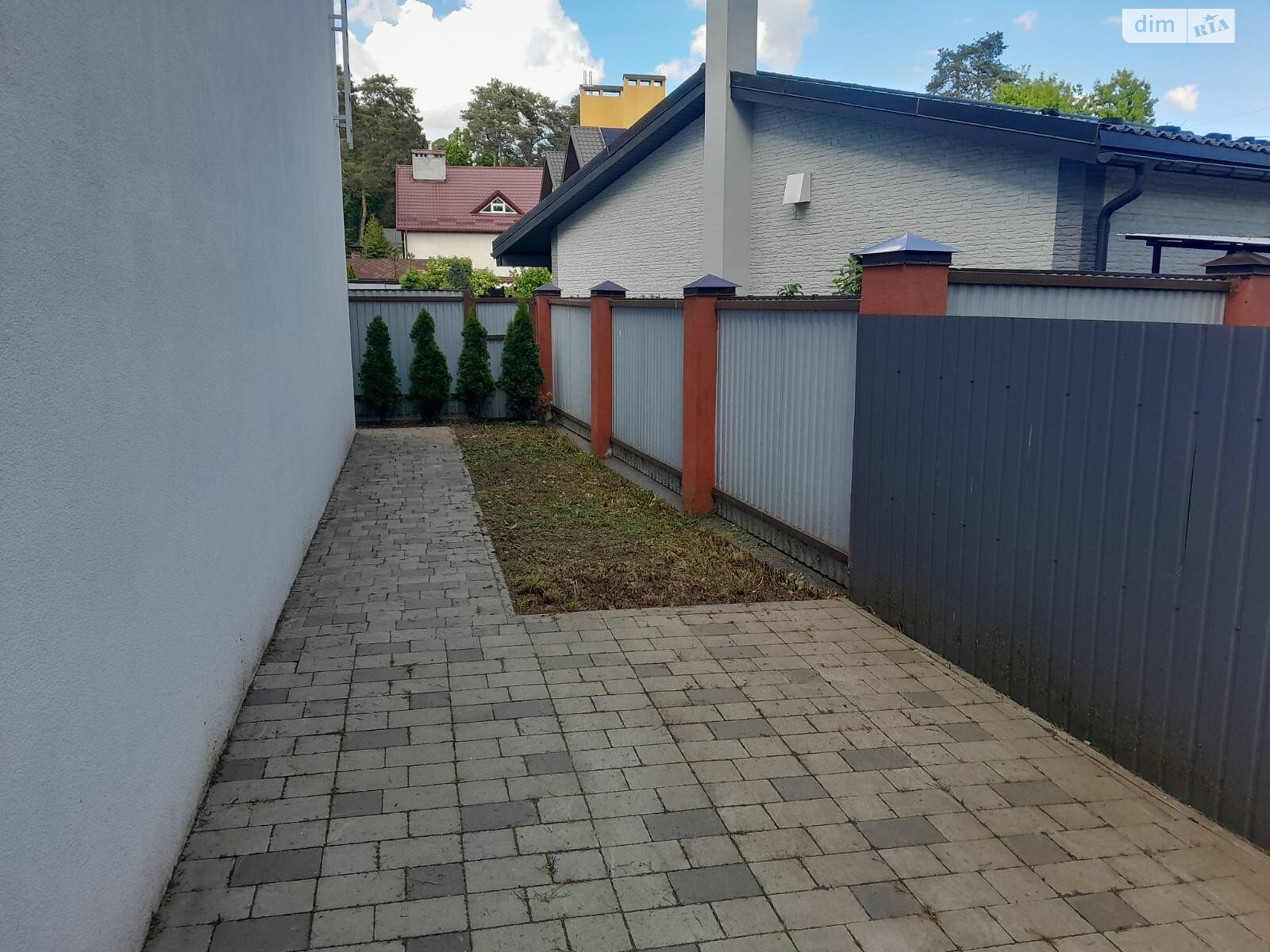 двухэтажный таунхаус, 109.8 кв. м, кирпич. Продажа в Брюховичах район Шевченковский фото 1 двухэтажный таунхаус, 109.8 кв. м, кирпич. Продажа в Брюховичах район Шевченковский фото 1
