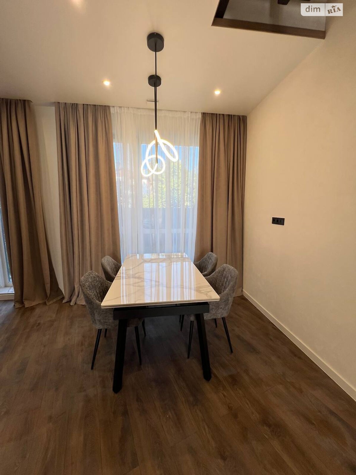 двоповерховий таунхаус, 145 кв. м, кирпич. Продаж в Брюховичах, район Шевченківський фото 1 двоповерховий таунхаус, 145 кв. м, кирпич. Продаж в Брюховичах, район Шевченківський фото 1